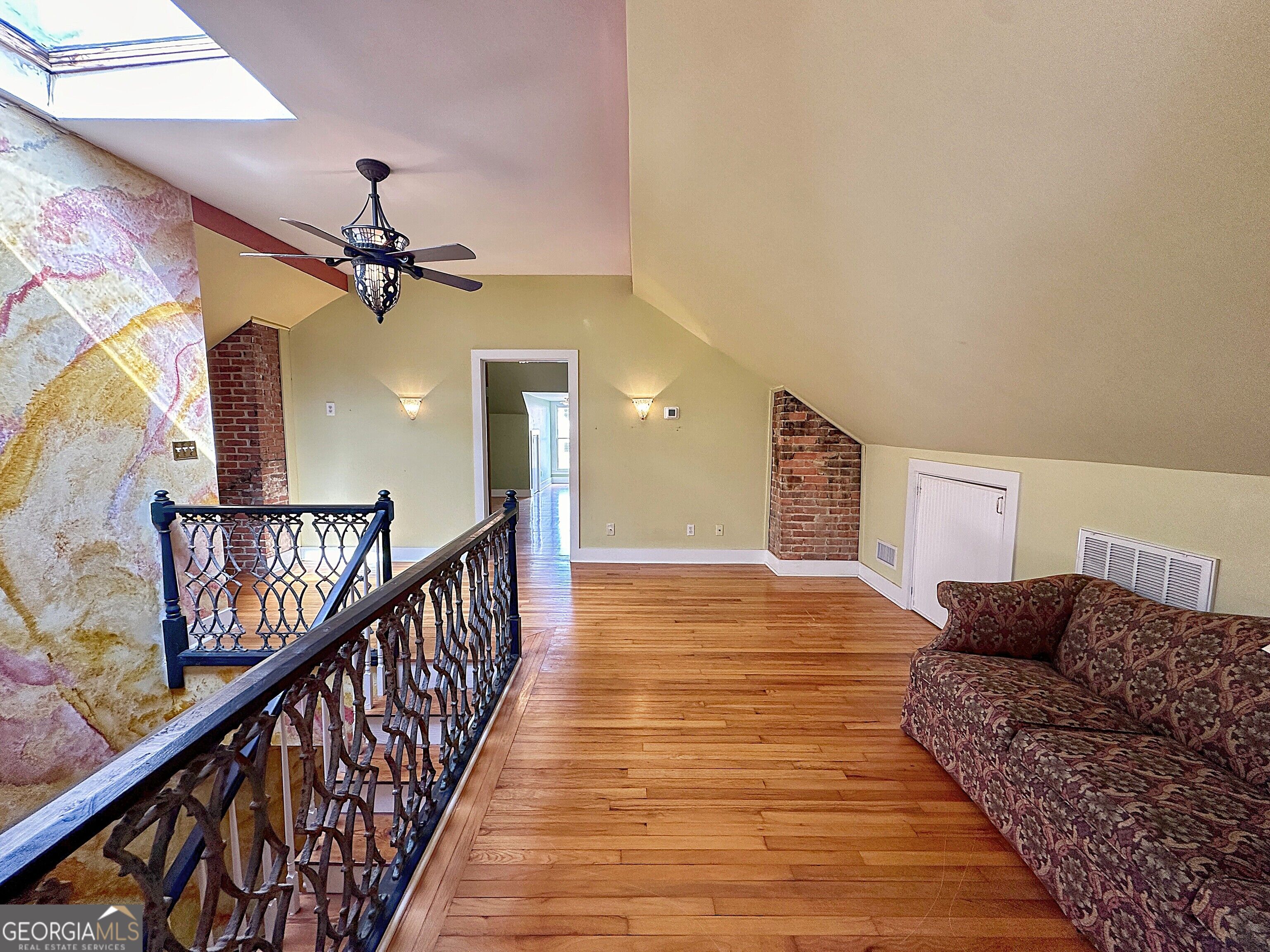 105 Ben Hill Street Property Photo 31