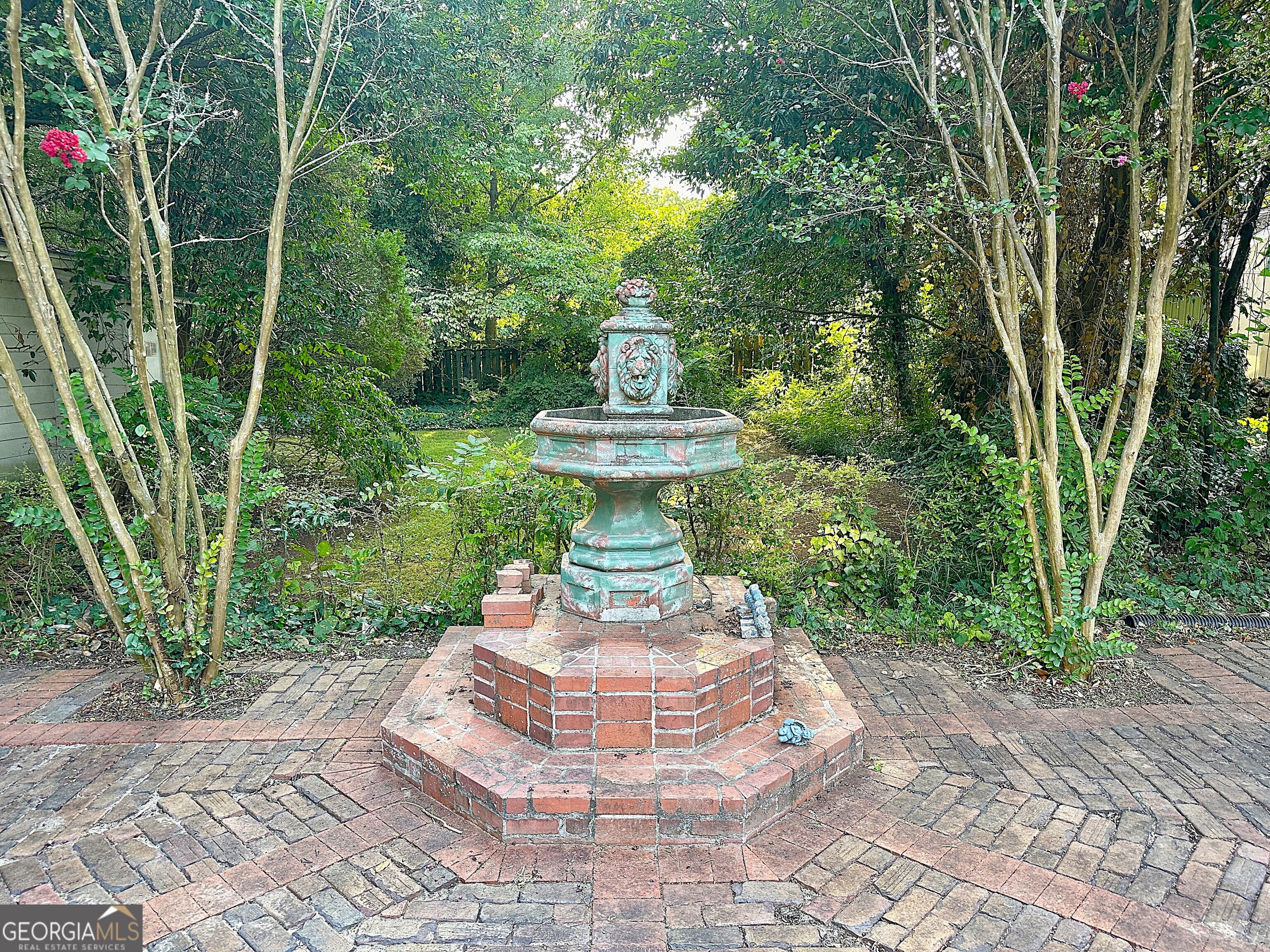 105 Ben Hill Street Property Photo 41