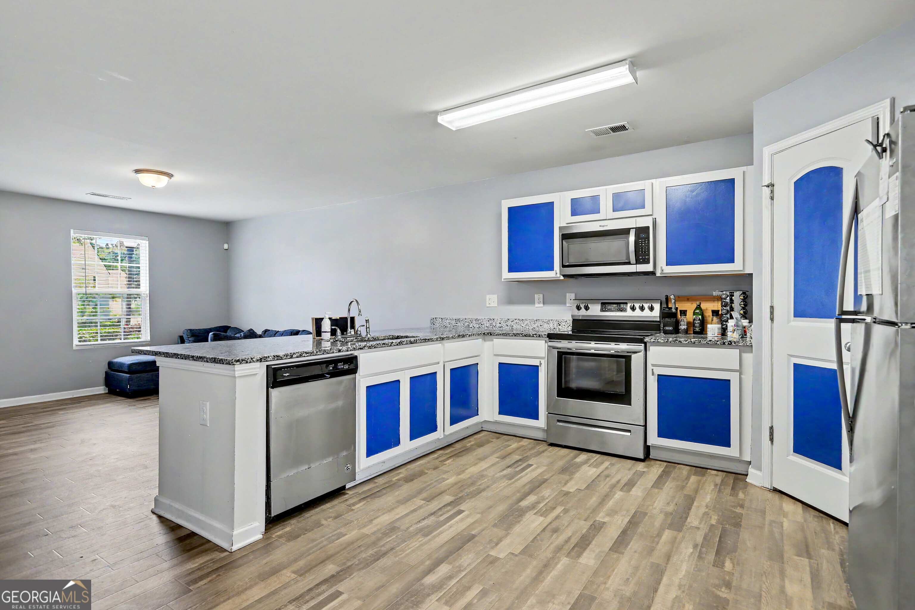 1777 Robinson Court Property Photo 11