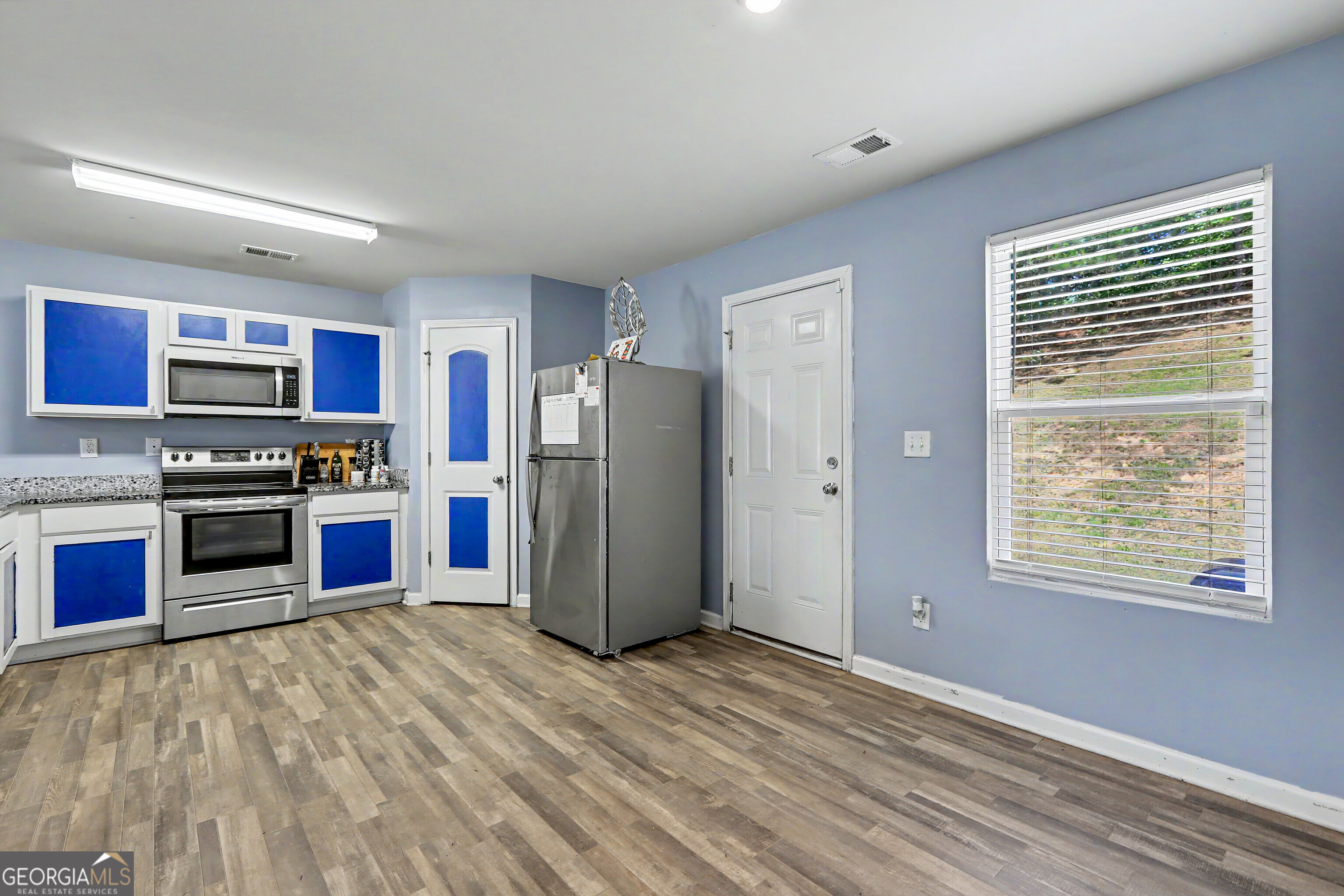 1777 Robinson Court Property Photo 12