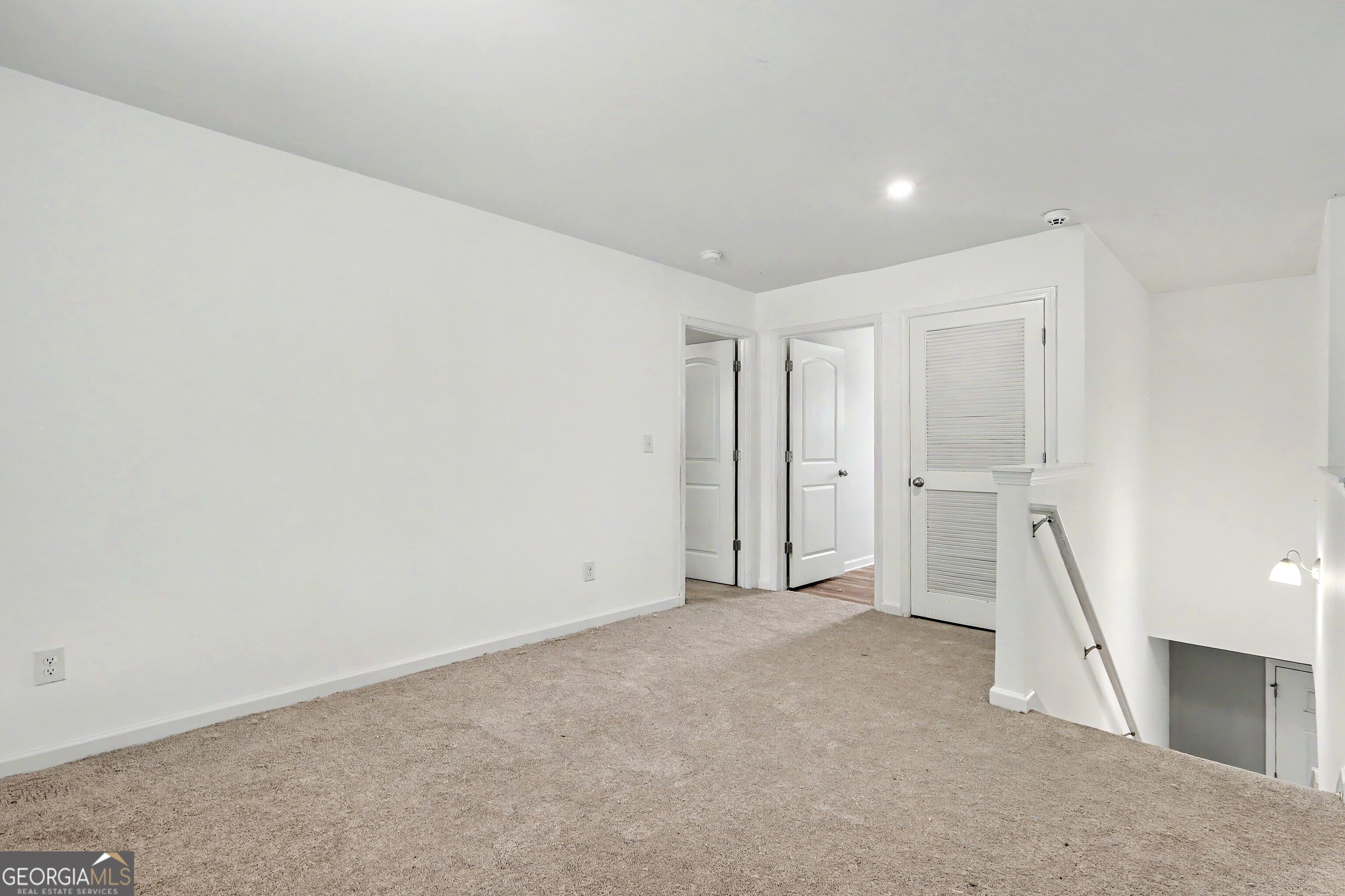 1777 Robinson Court Property Photo 18