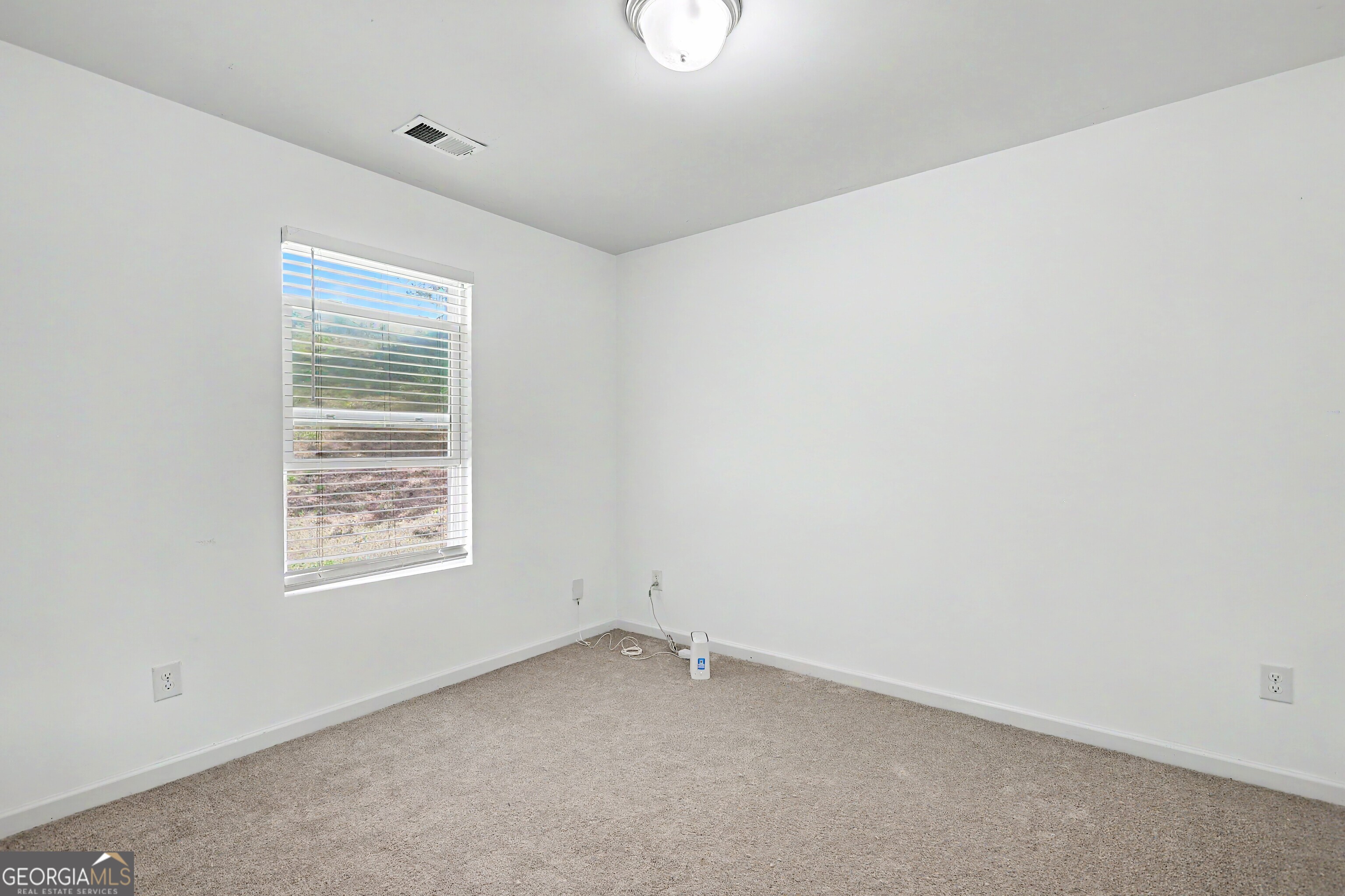 1777 Robinson Court Property Photo 20