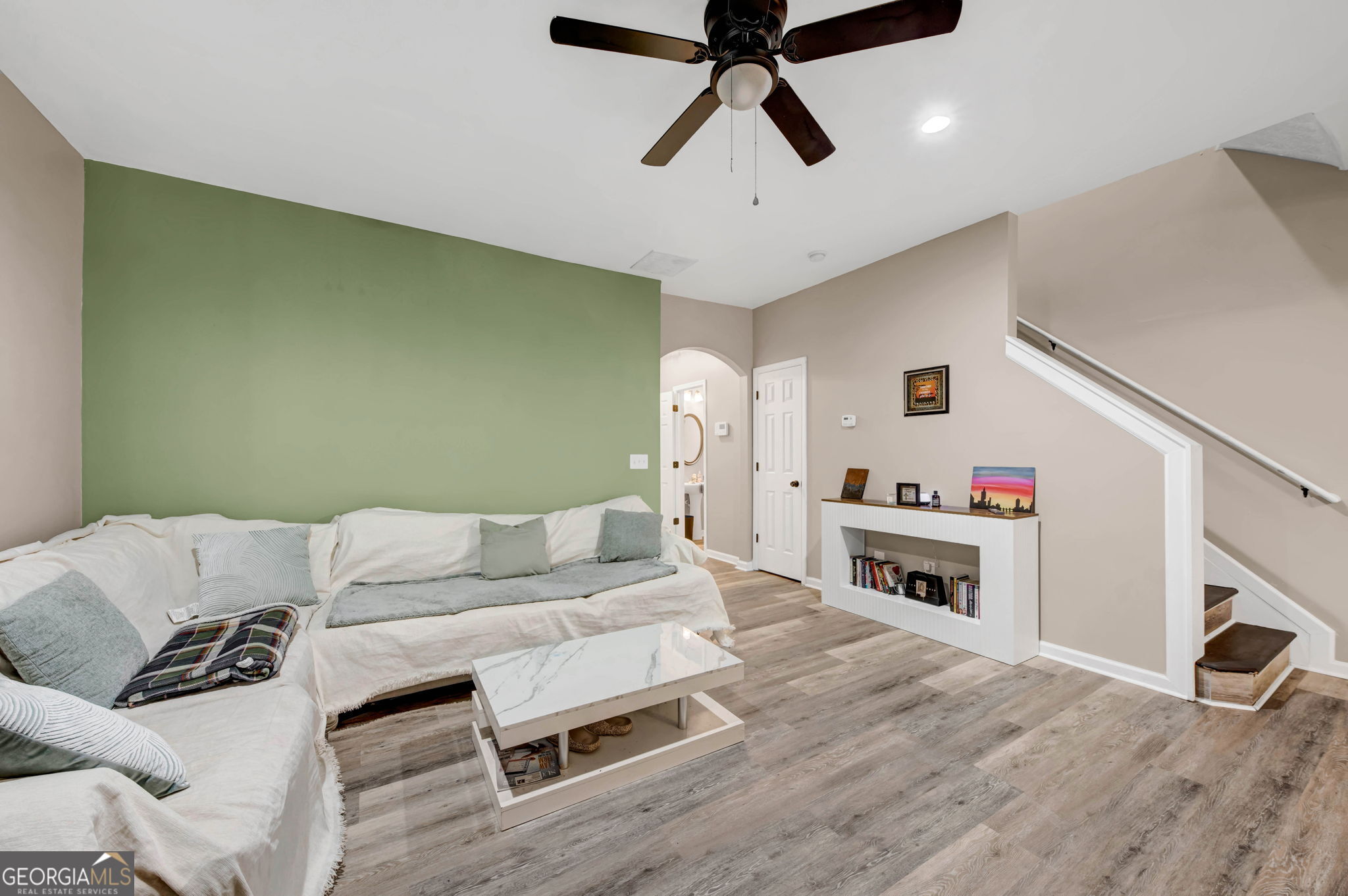 1290 Adcox Square Property Photo 6