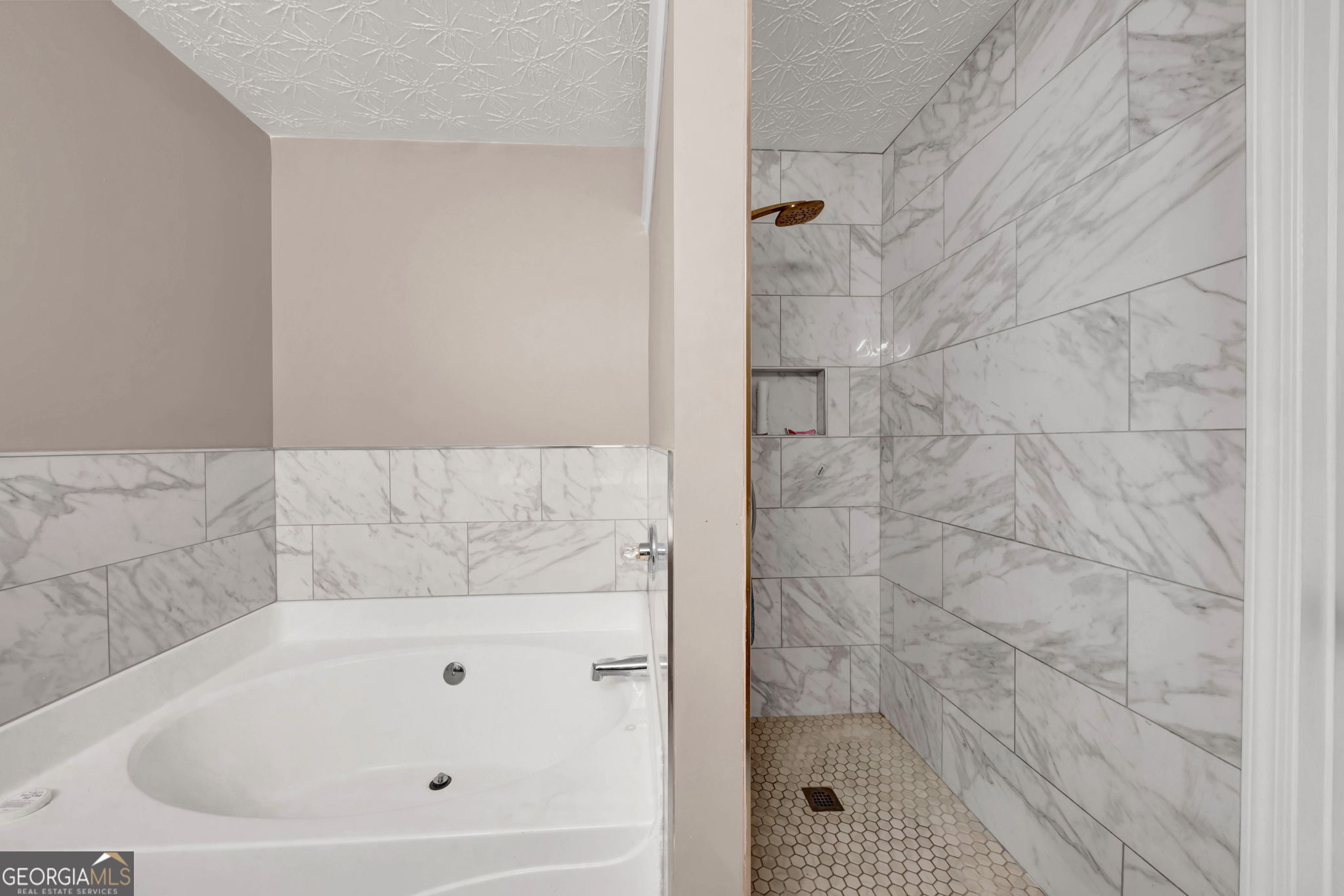 1290 Adcox Square Property Photo 15