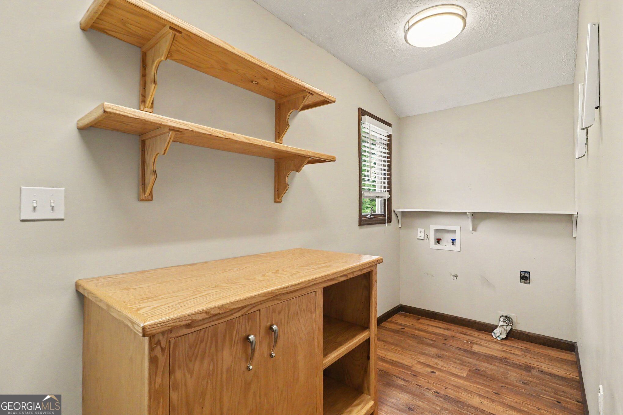 114 Meadowland Trail Property Photo 22