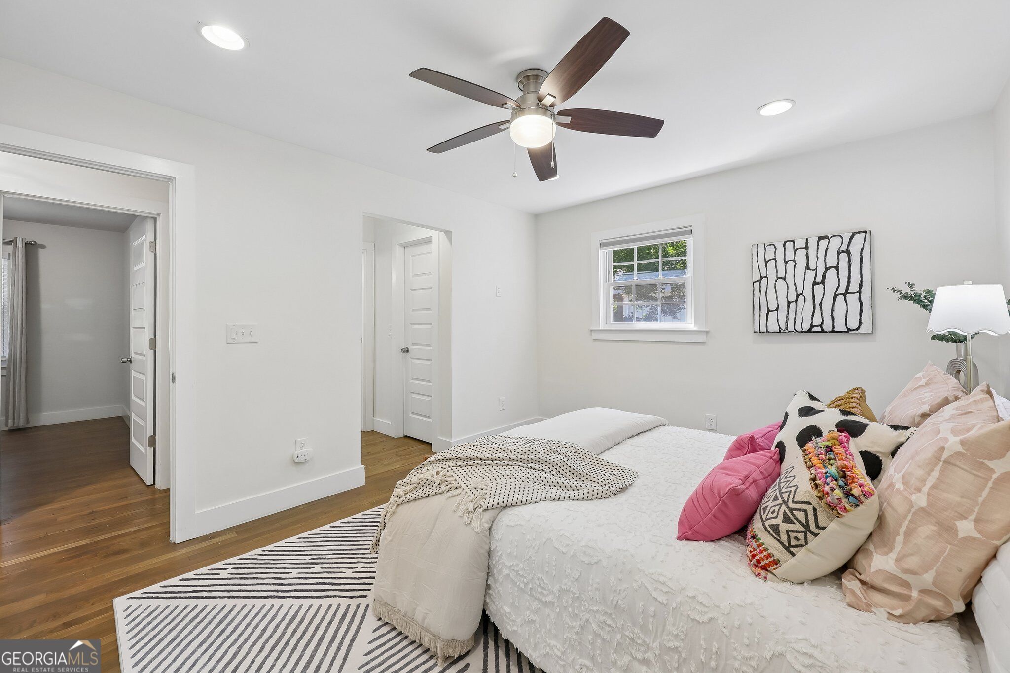 3900 Captain Drive Property Photo 15