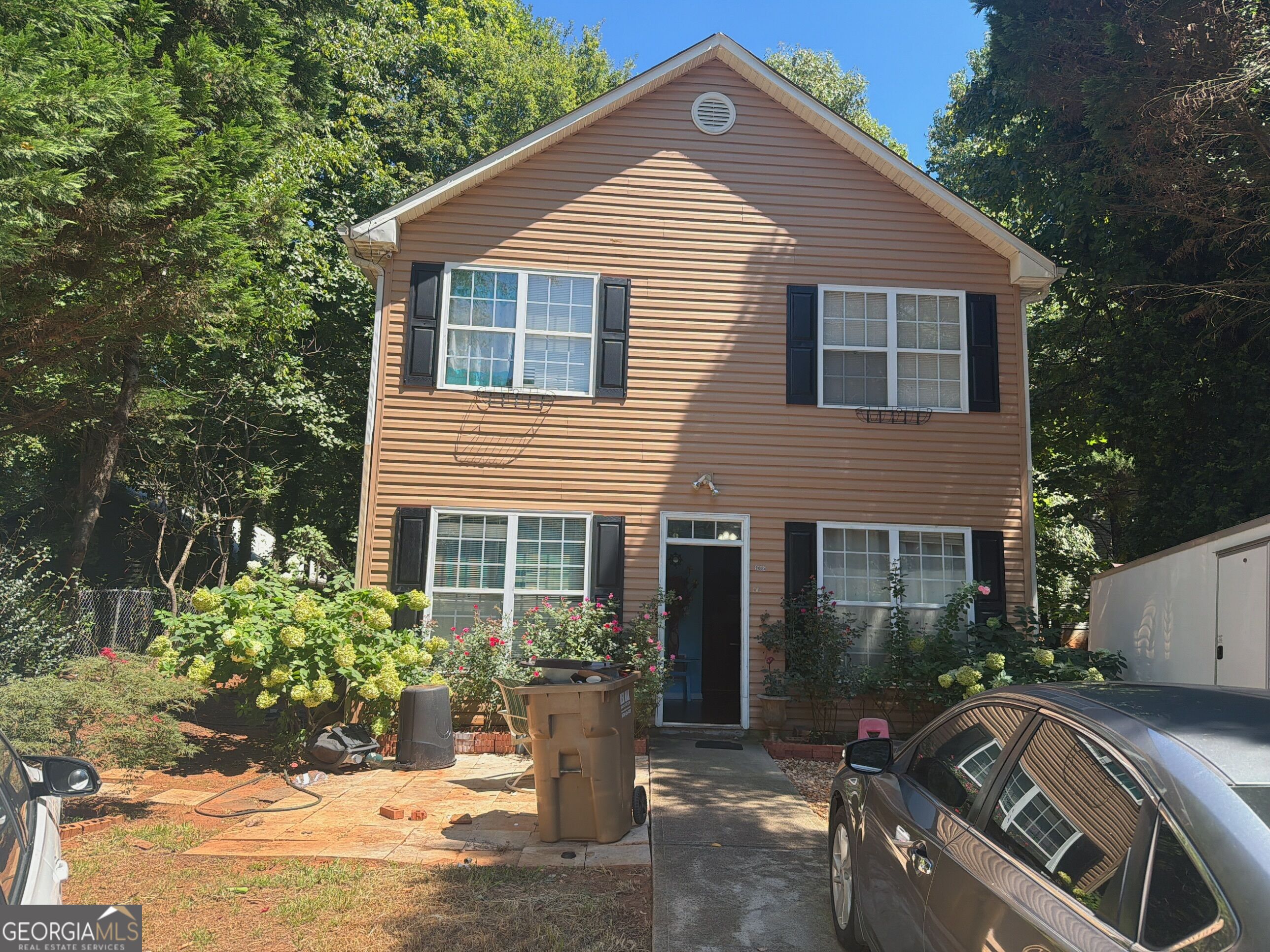9015 Corvair Trail Property Photo 1
