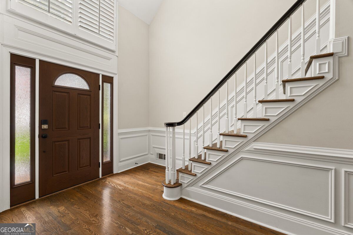 4512 Woodhaven Ne Property Photo 16