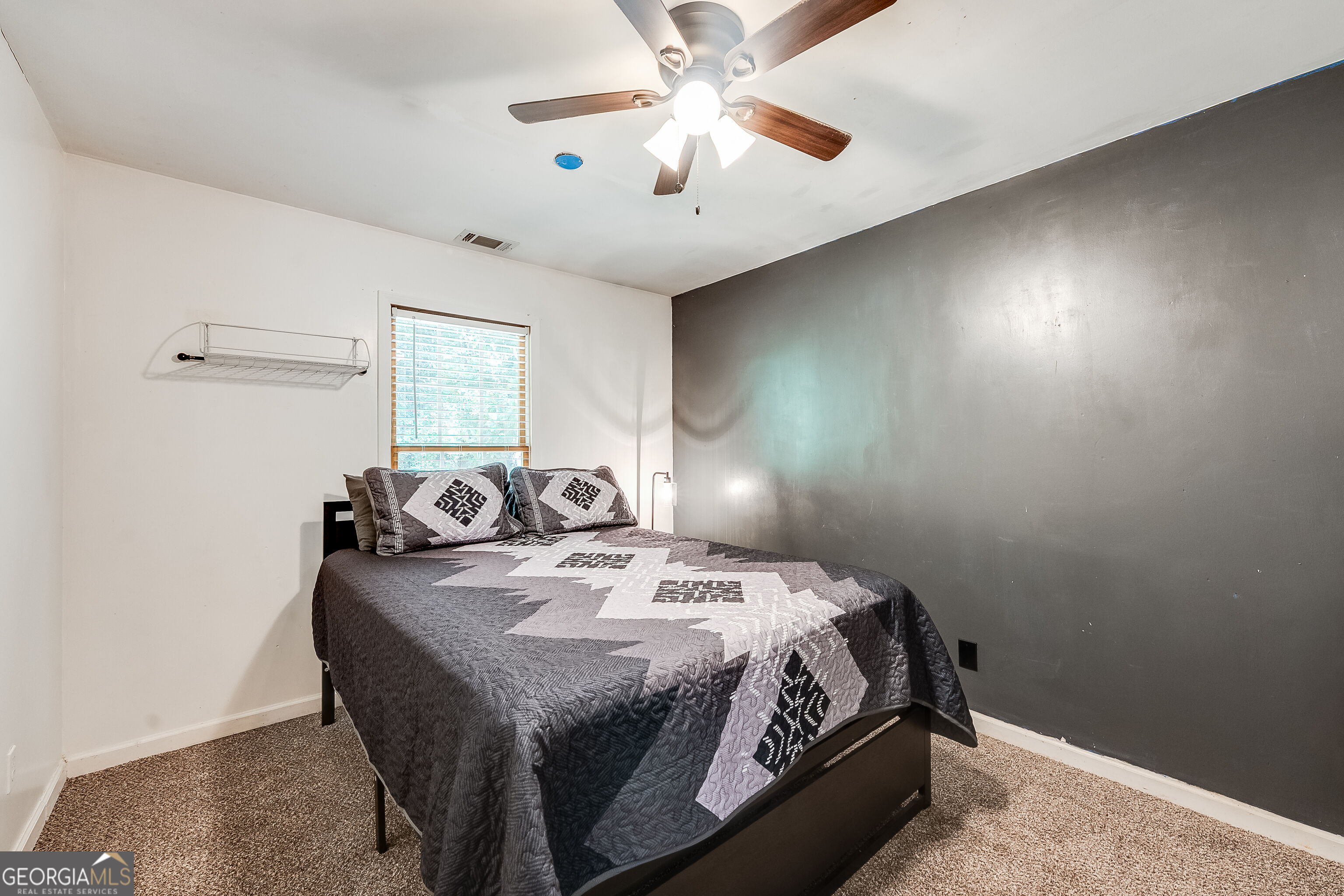 1709 Lee Street Property Photo 18