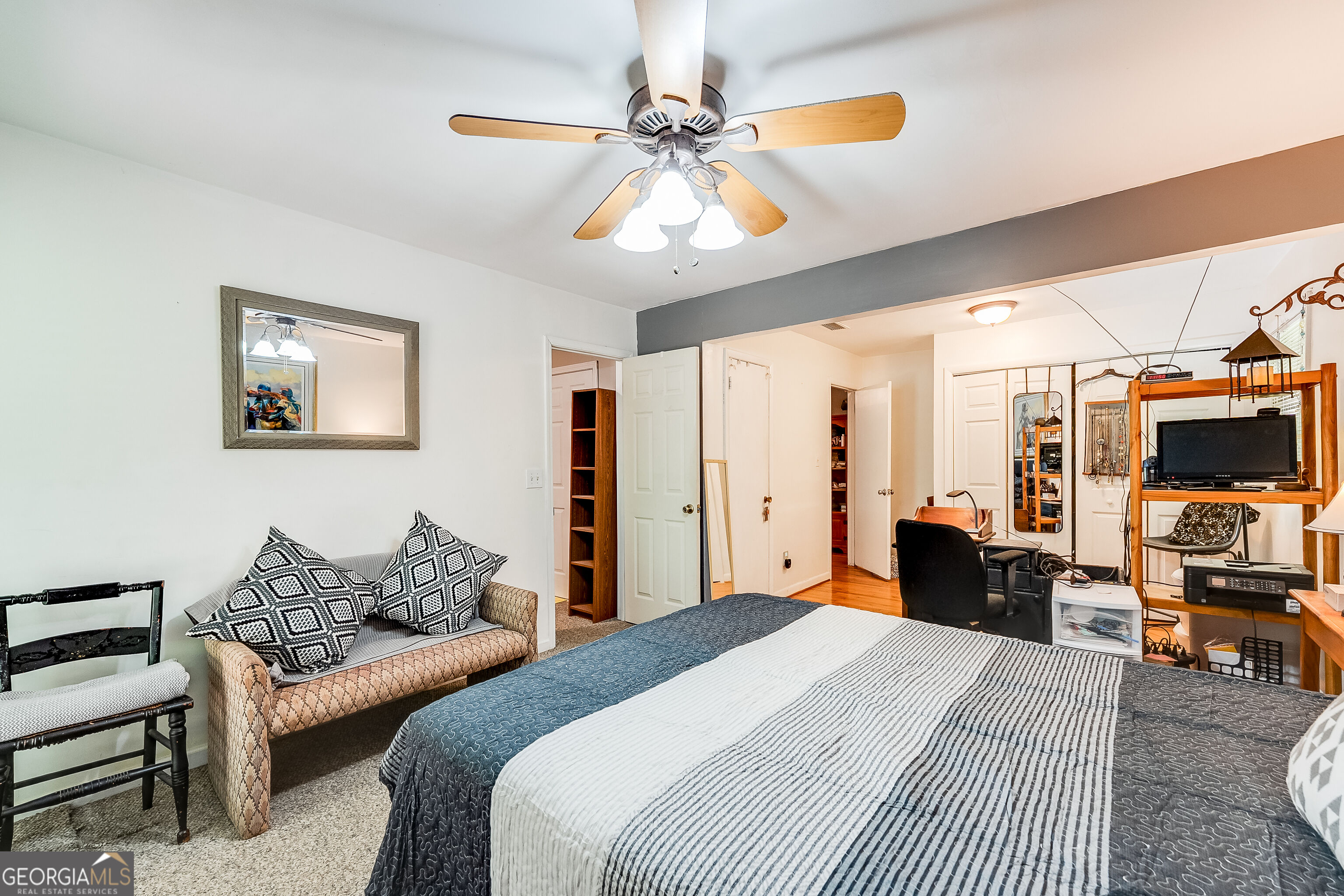 1709 Lee Street Property Photo 30
