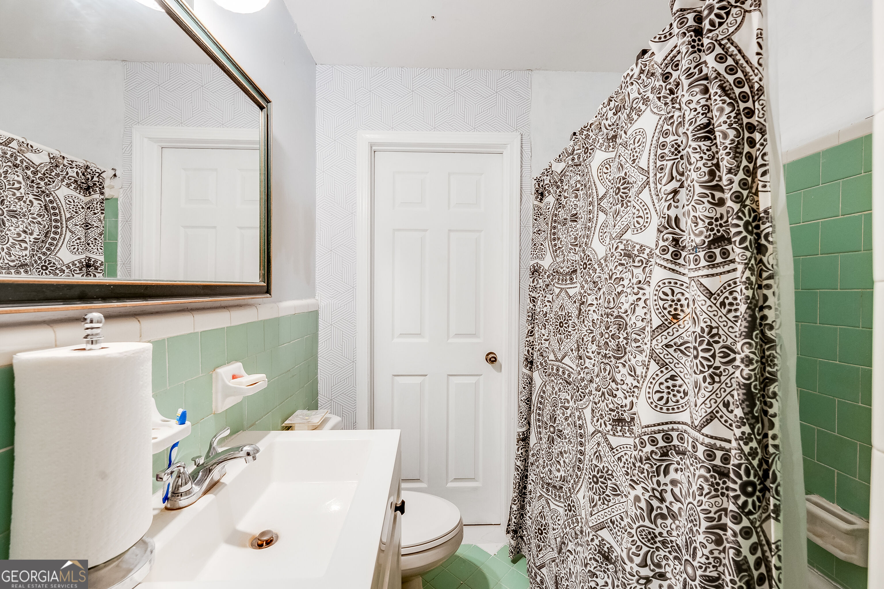 1709 Lee Street Property Photo 31