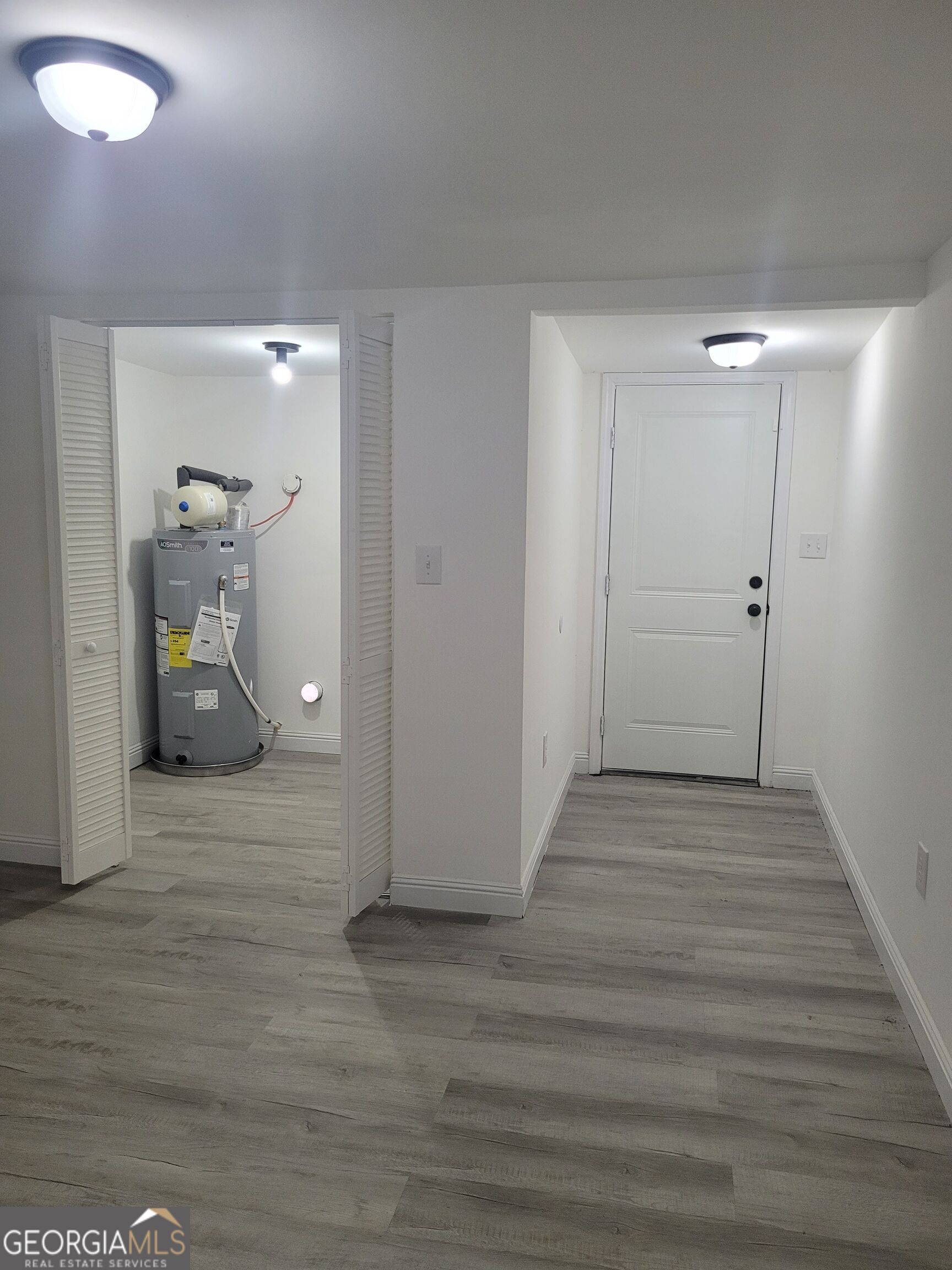 191 Forest Avenue Property Photo 6