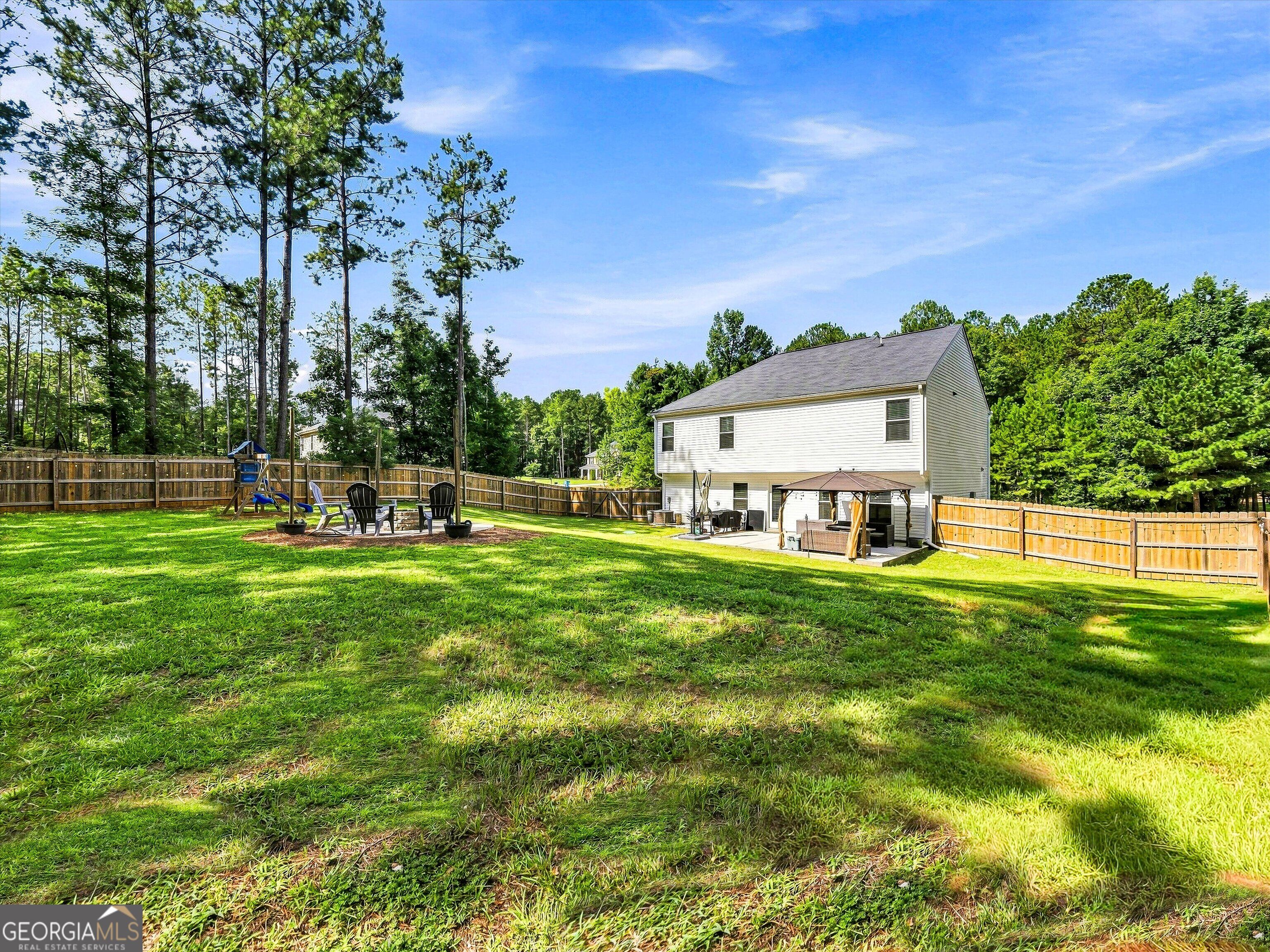 180 Edinburgh Lane Property Photo 31
