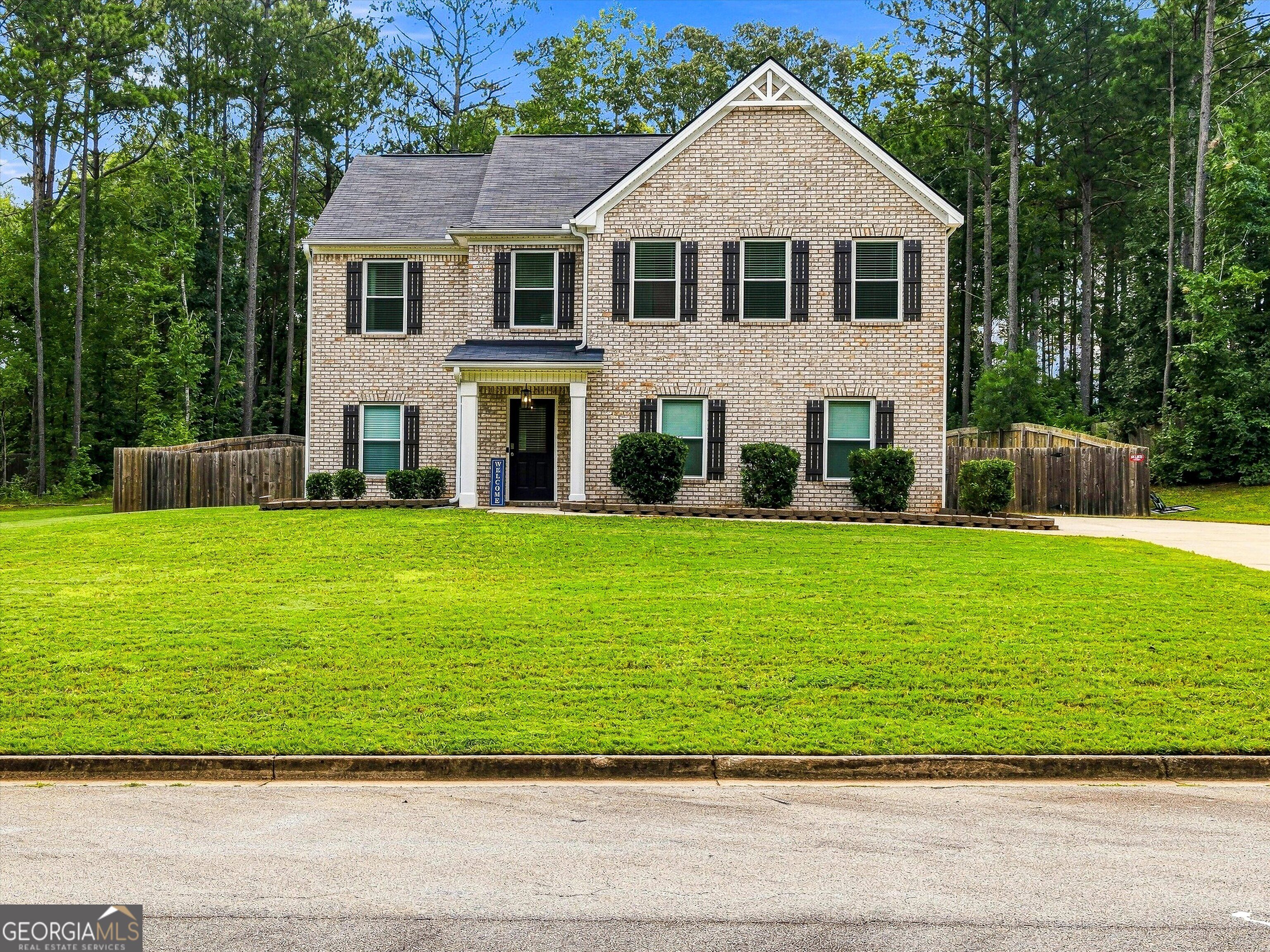 180 Edinburgh Lane Property Photo 38