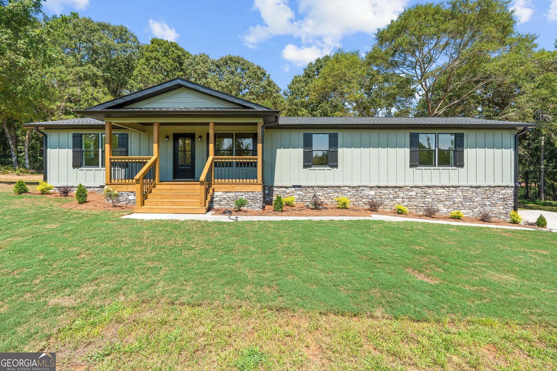 17187 Ga Highway 34 Property Photo 1