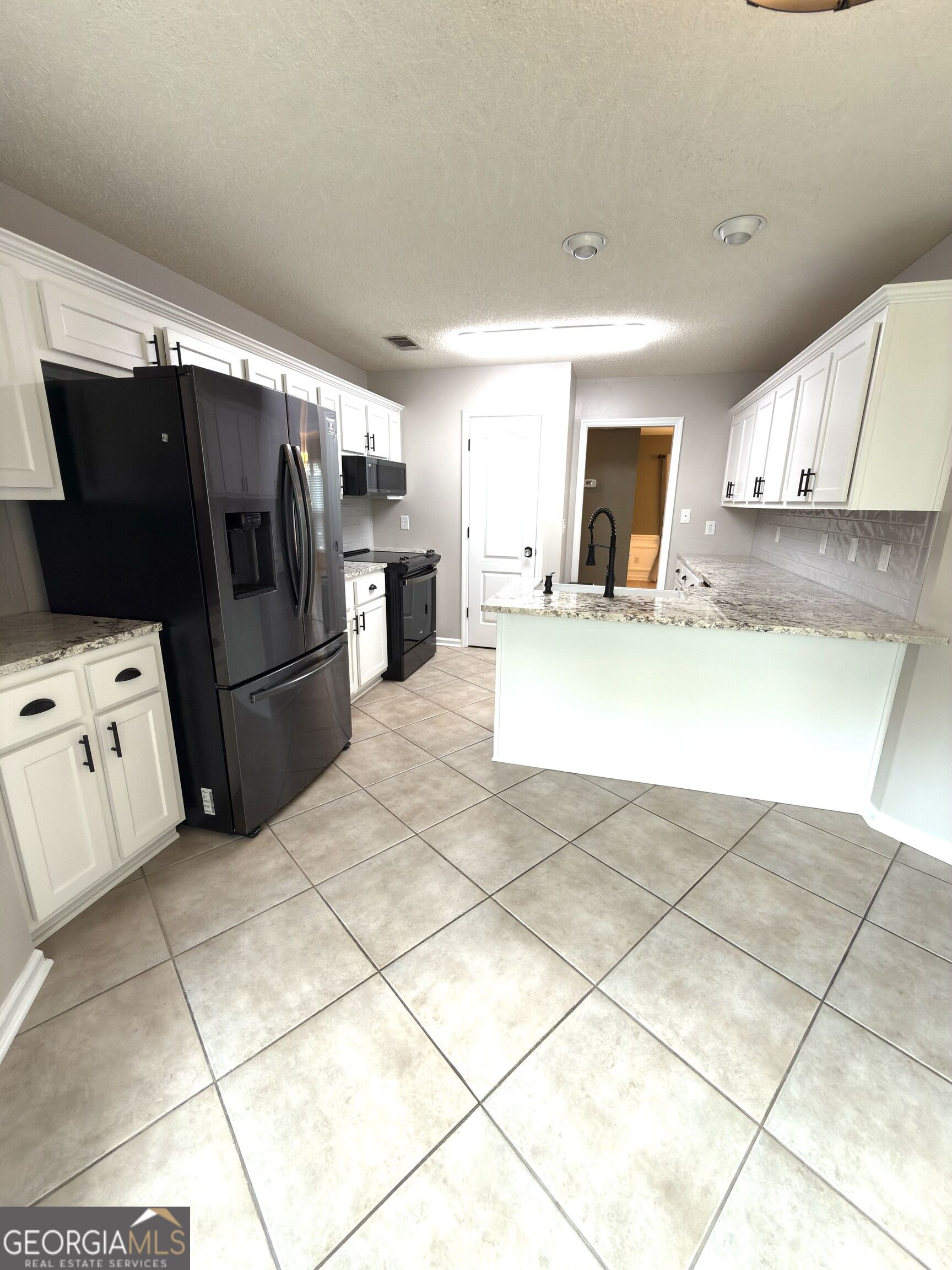 326 Silver Circle Property Photo 11