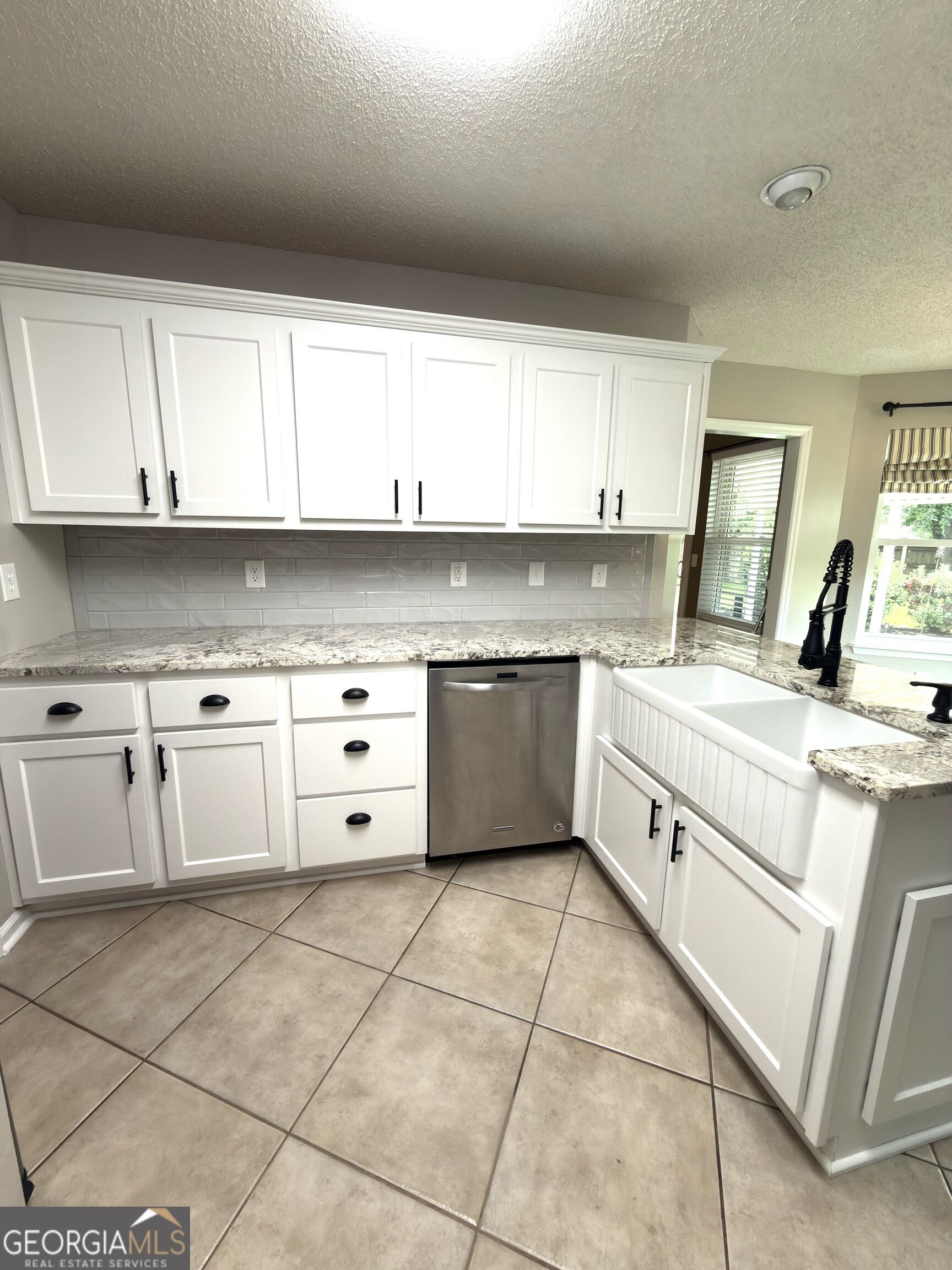 326 Silver Circle Property Photo 12