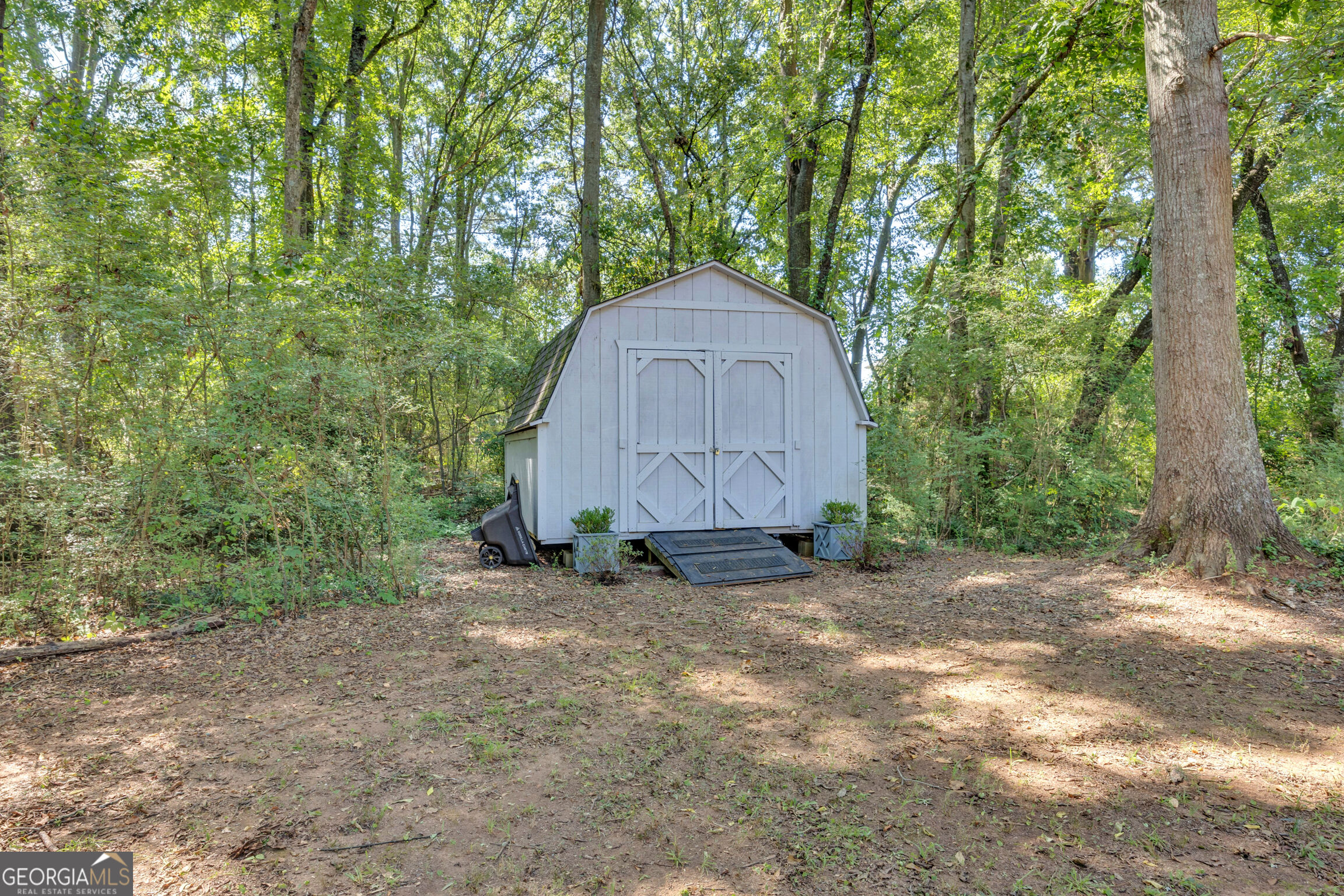 323 Spring Road Property Photo 42
