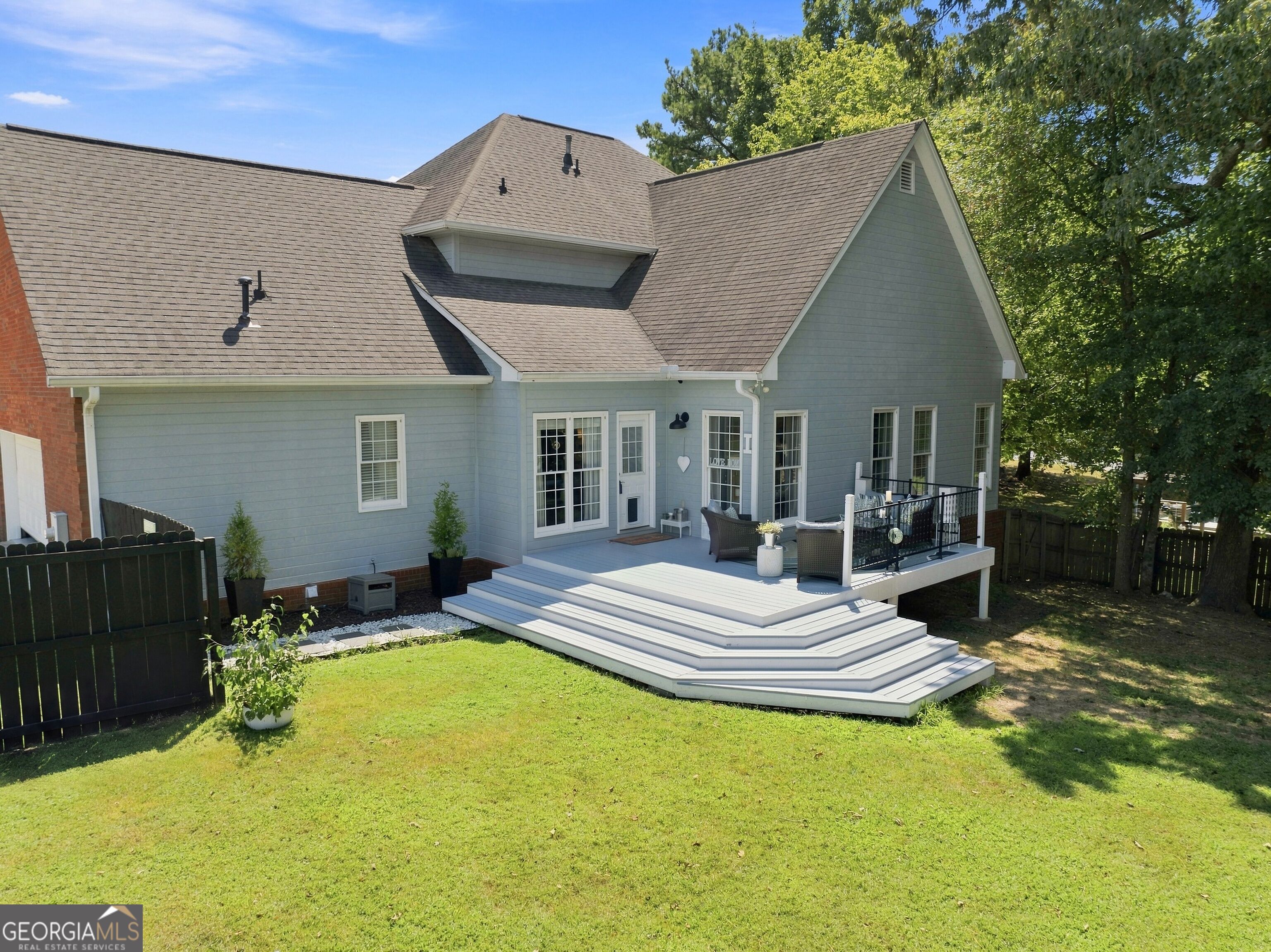 22 Stonebrook Drive Sw Property Photo 9