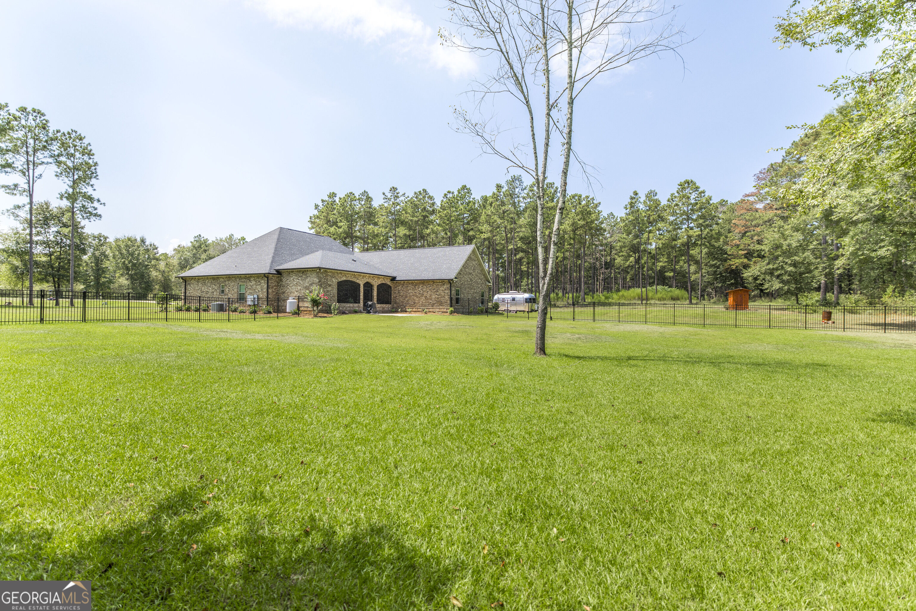 271 Sewell Road Property Photo 36