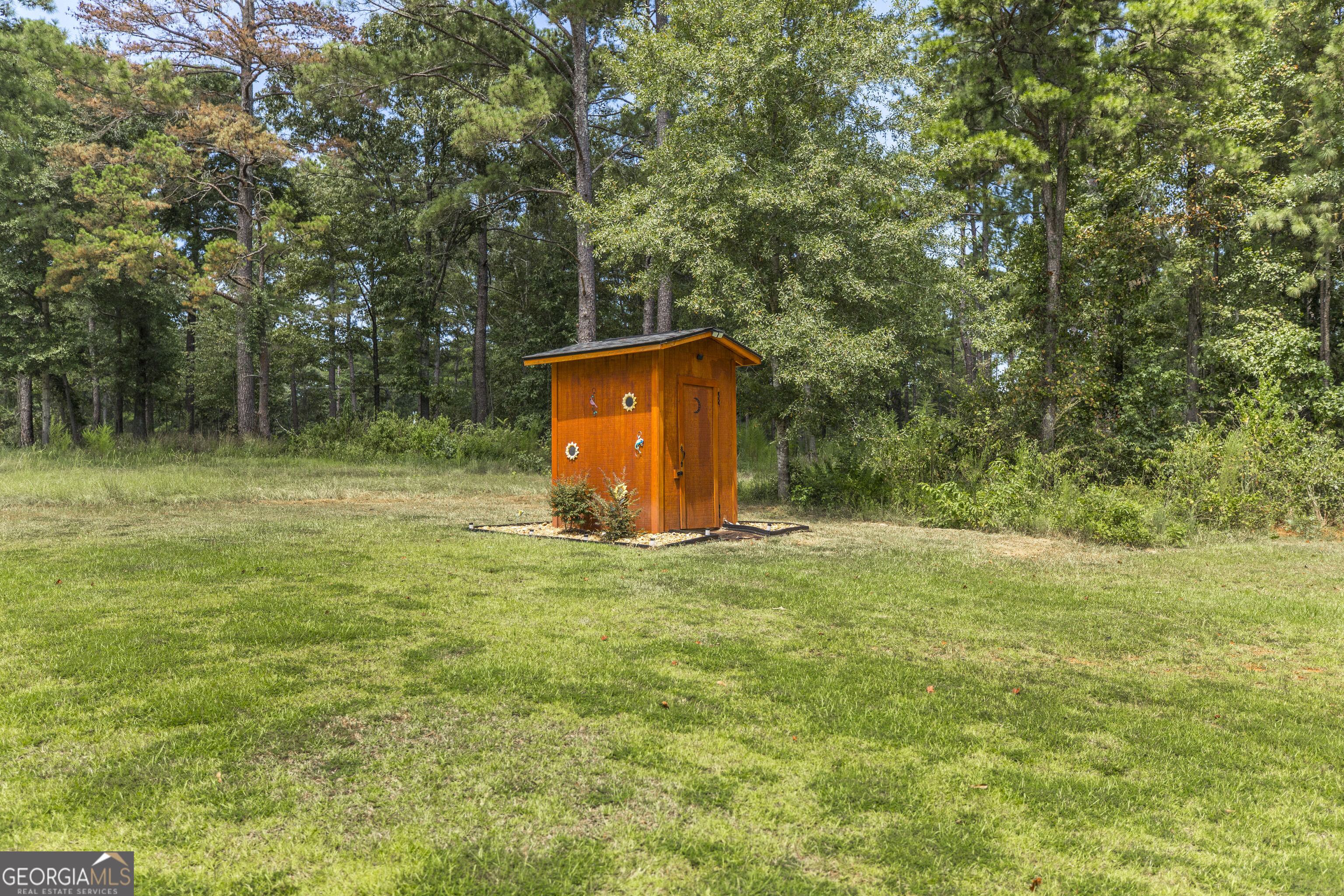 271 Sewell Road Property Photo 37