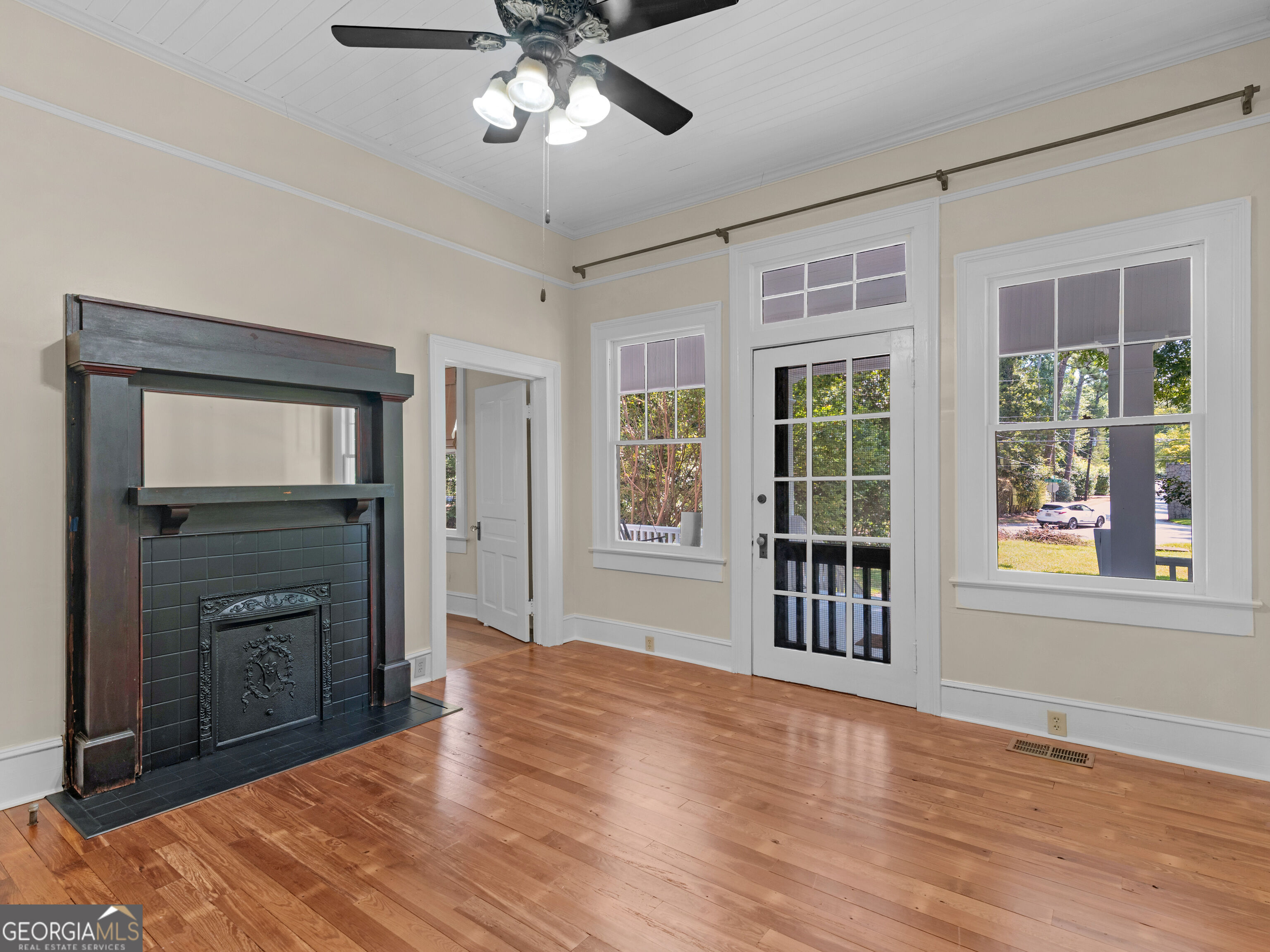 380 Forest Hill Road Property Photo 5