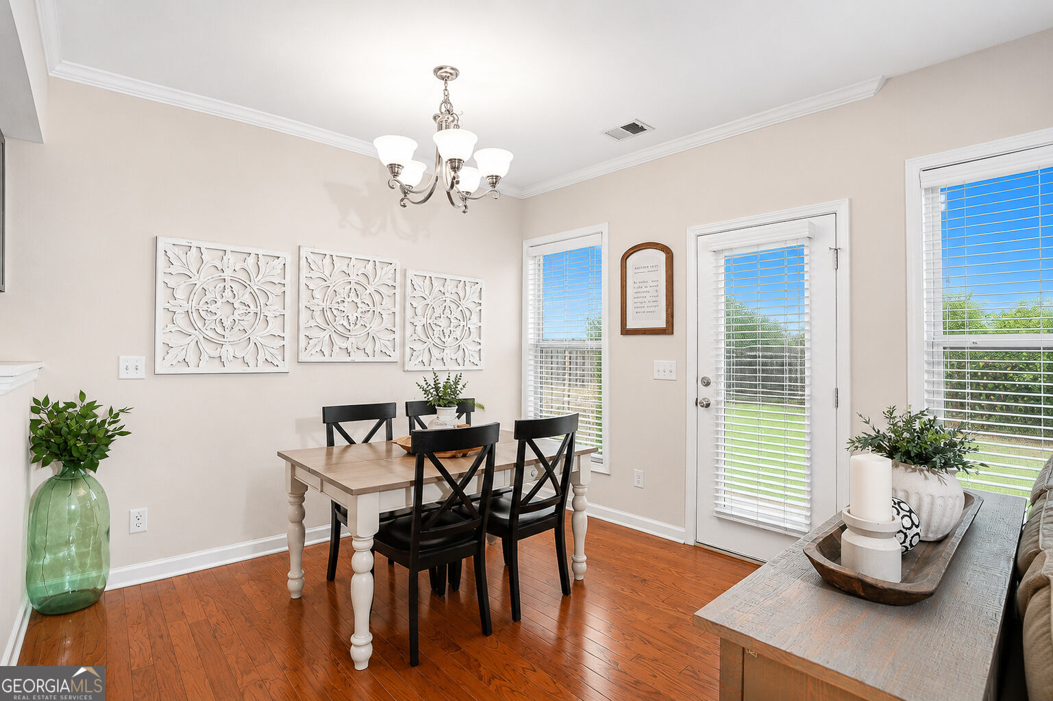 1615 Faircrest Lane Property Photo 11