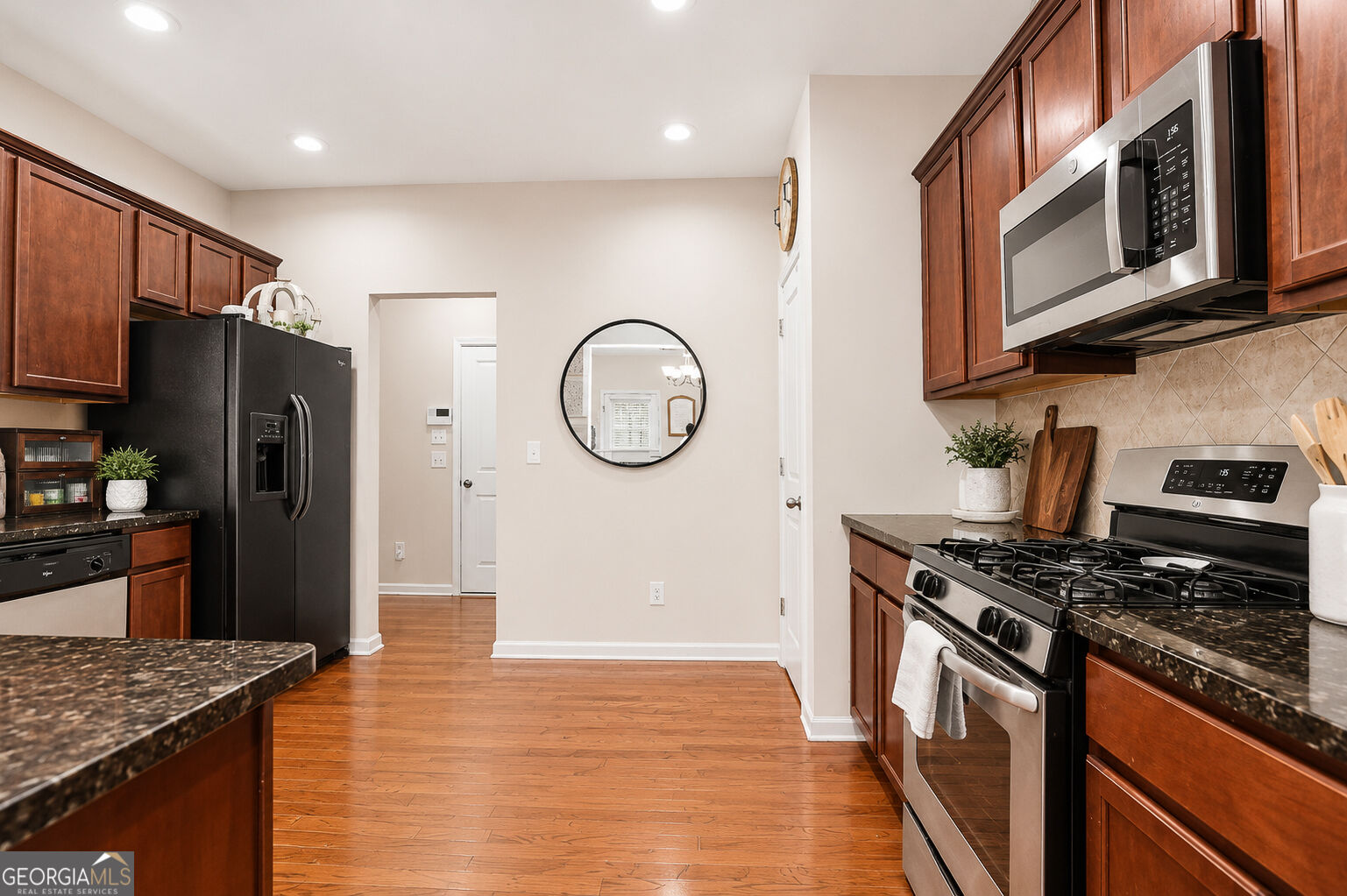 1615 Faircrest Lane Property Photo 13