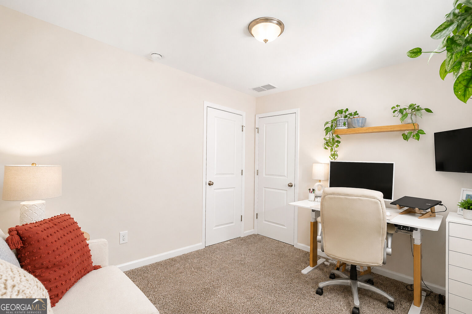 1615 Faircrest Lane Property Photo 32