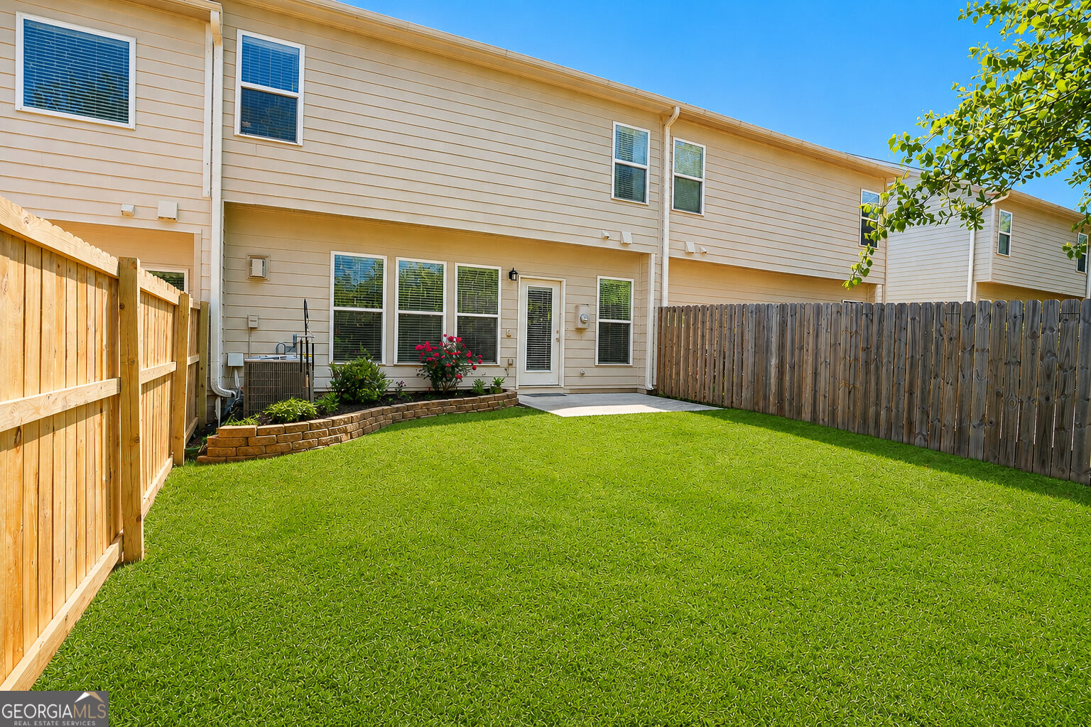 1615 Faircrest Lane Property Photo 34