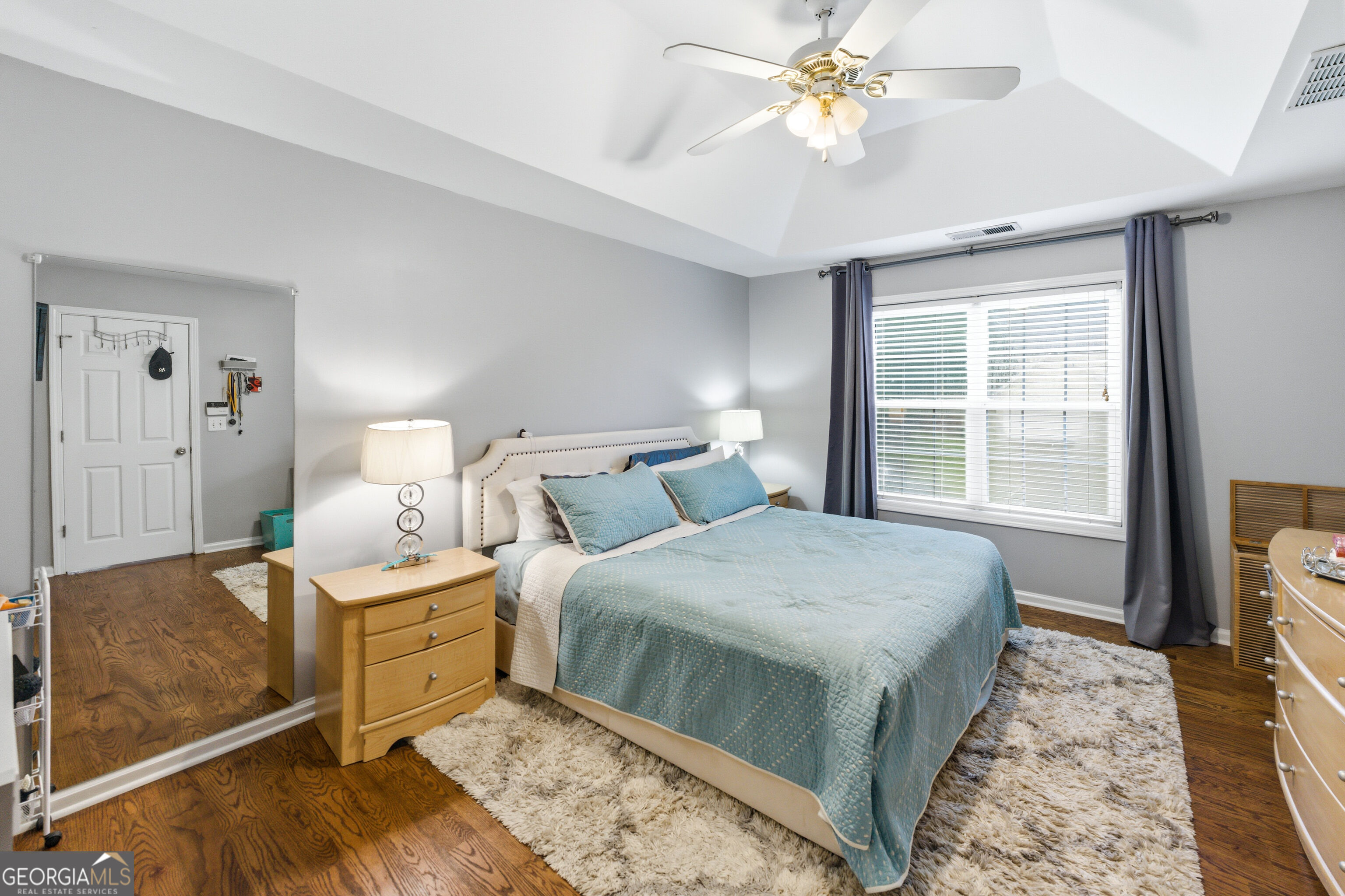 1041 Soaring Drive Property Photo 13