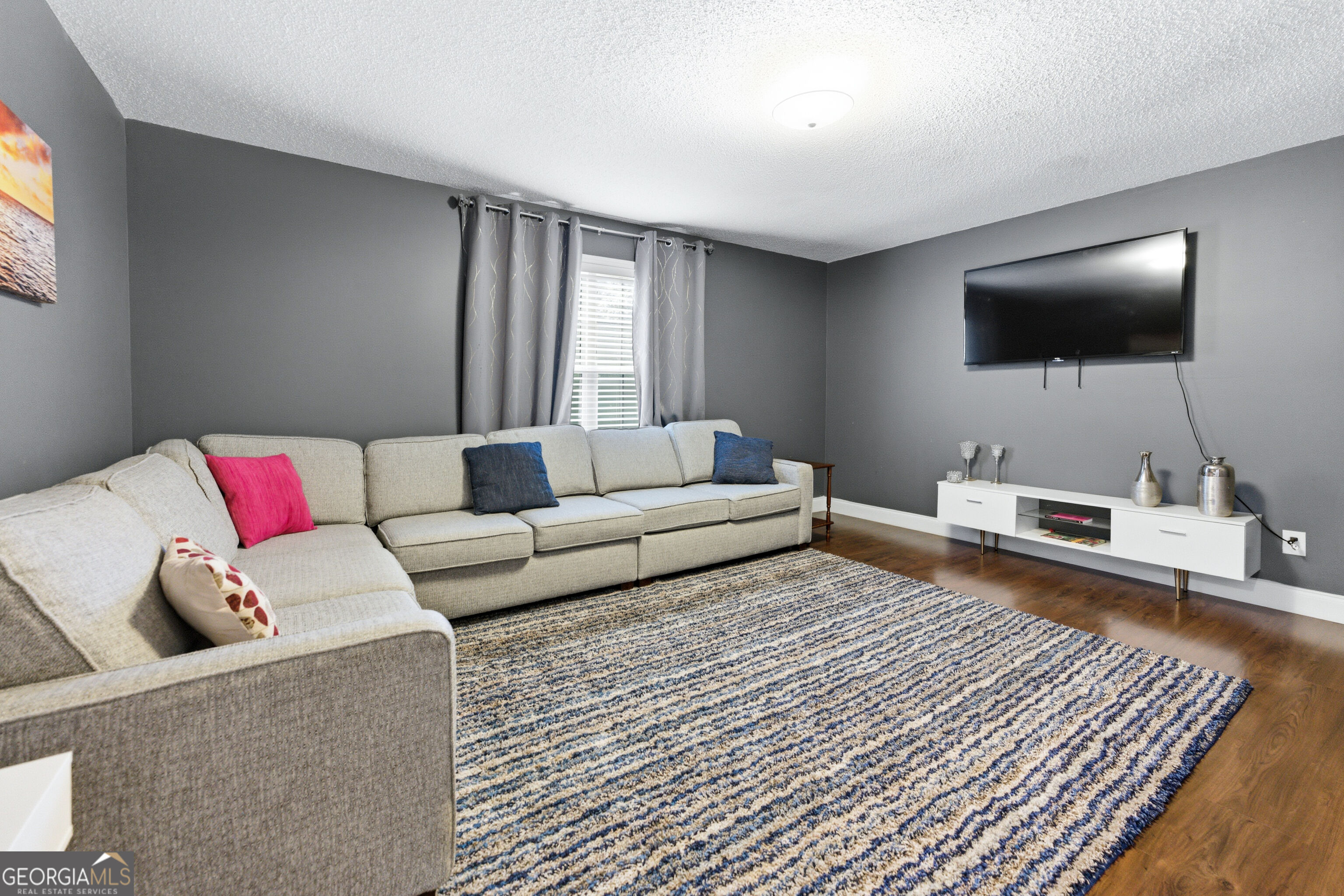 1041 Soaring Drive Property Photo 25