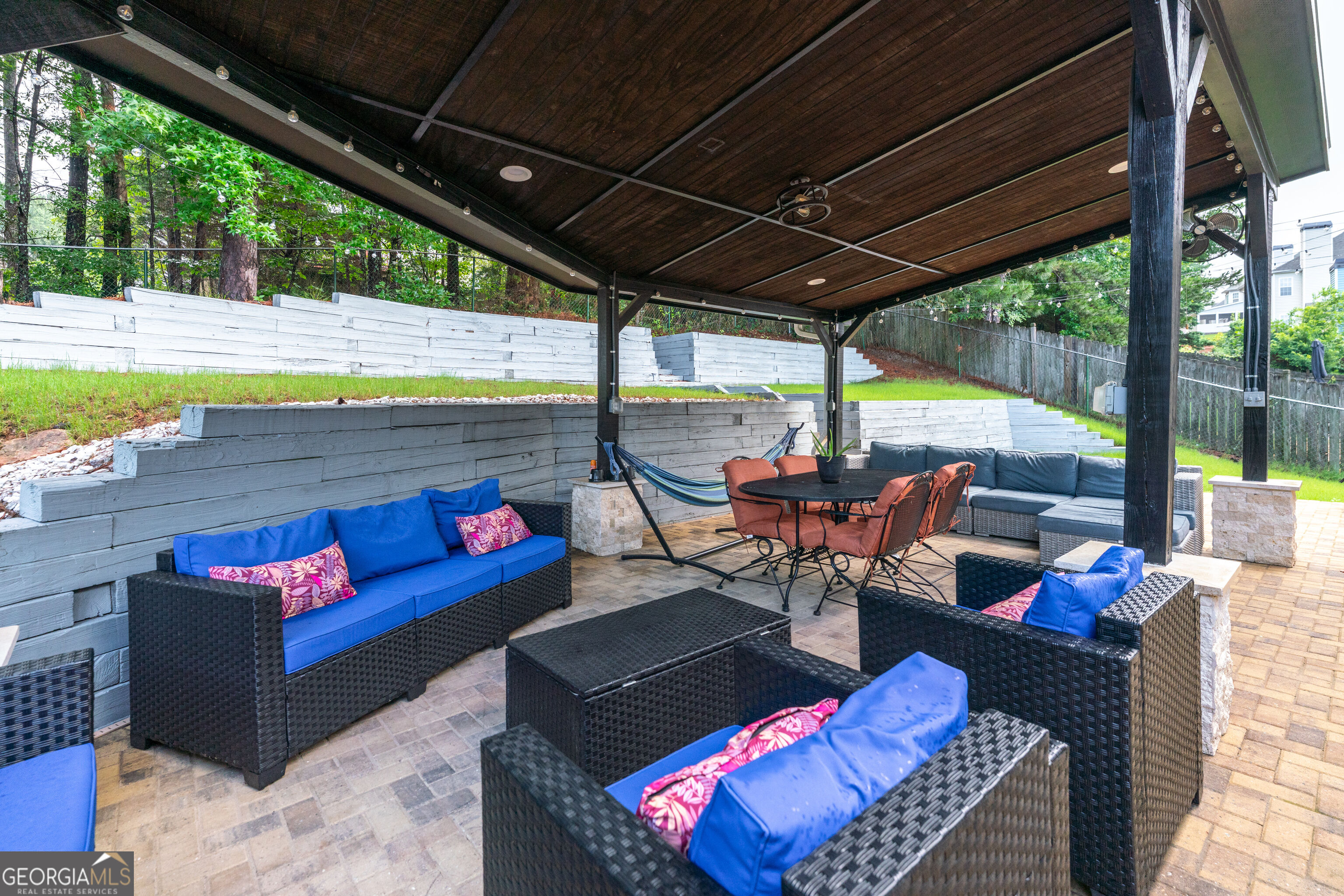 1041 Soaring Drive Property Photo 33