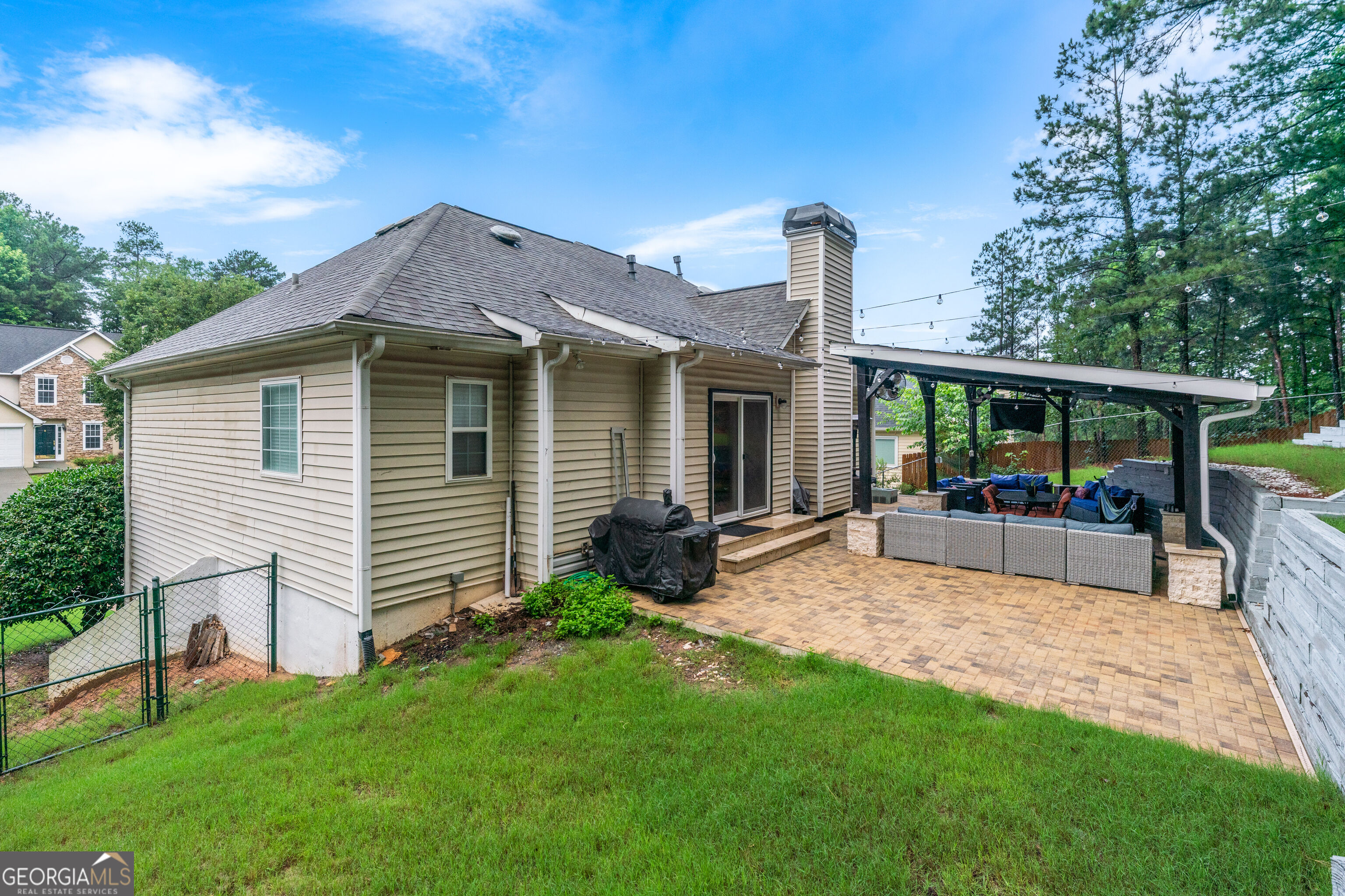 1041 Soaring Drive Property Photo 35