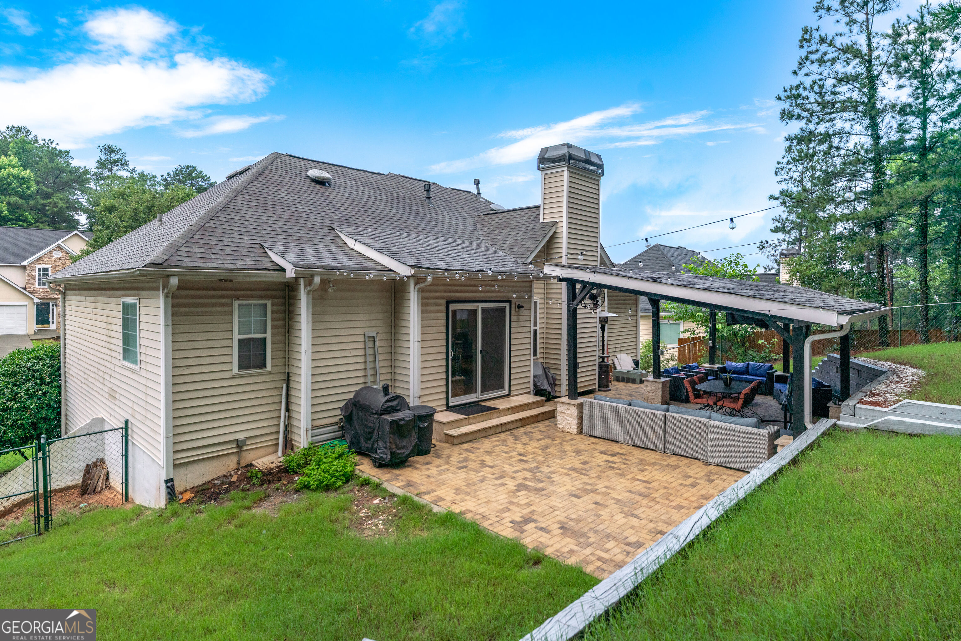 1041 Soaring Drive Property Photo 38
