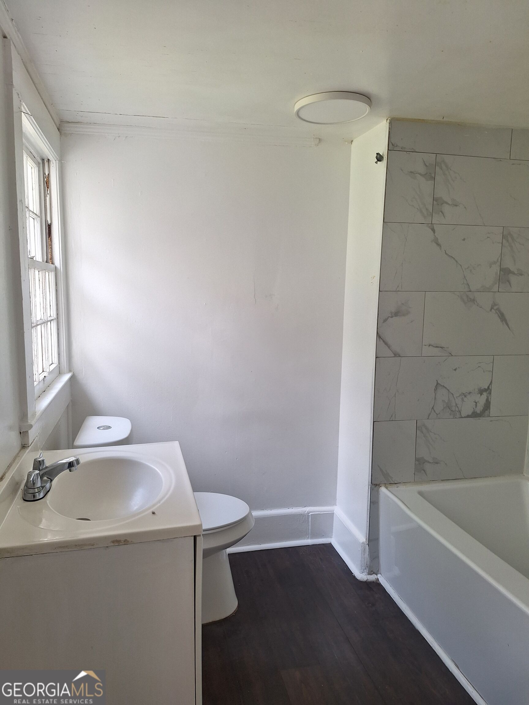212 S 5th Avenue Property Photo 15