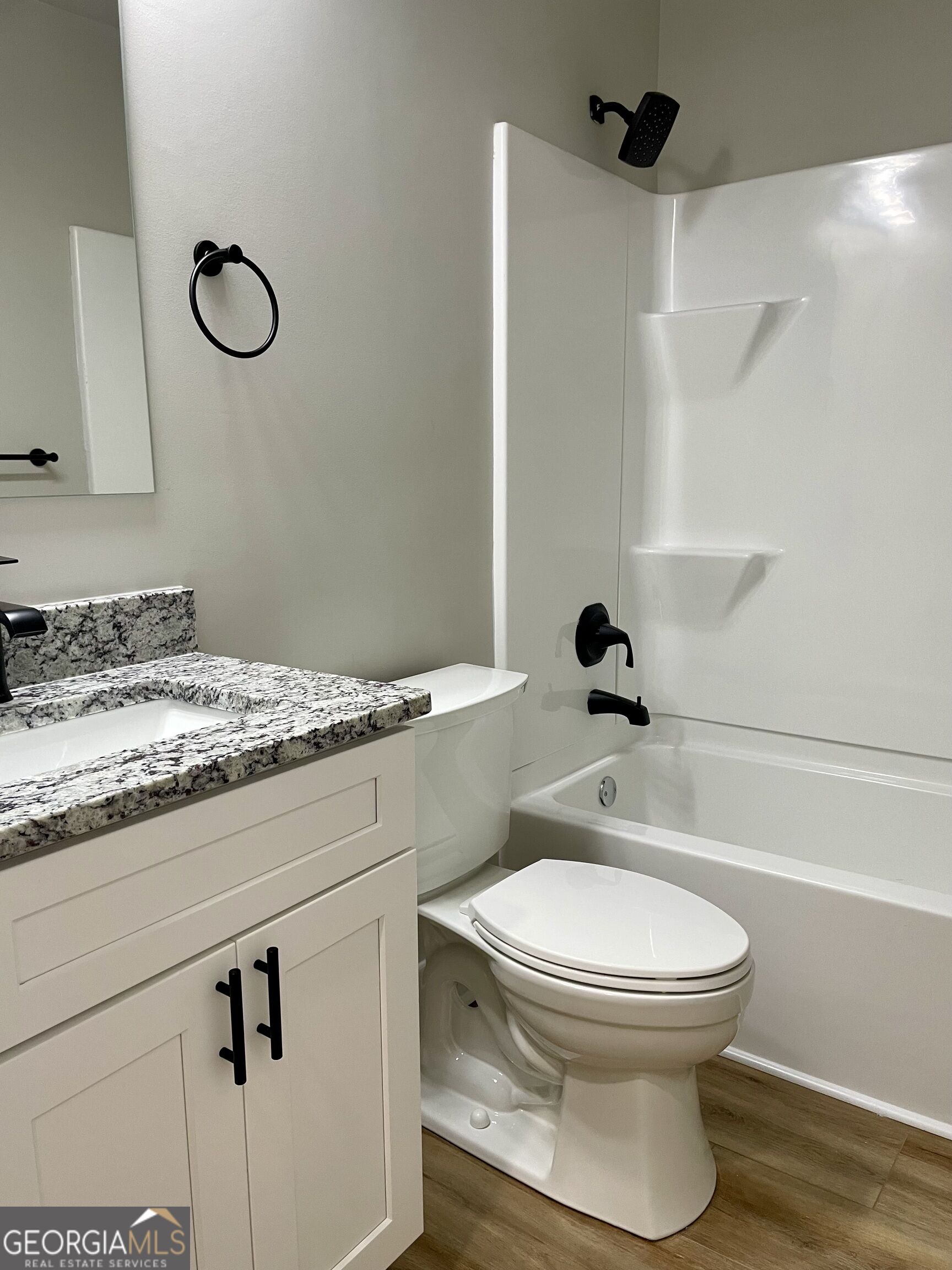 148 Holmes Street Property Photo 25