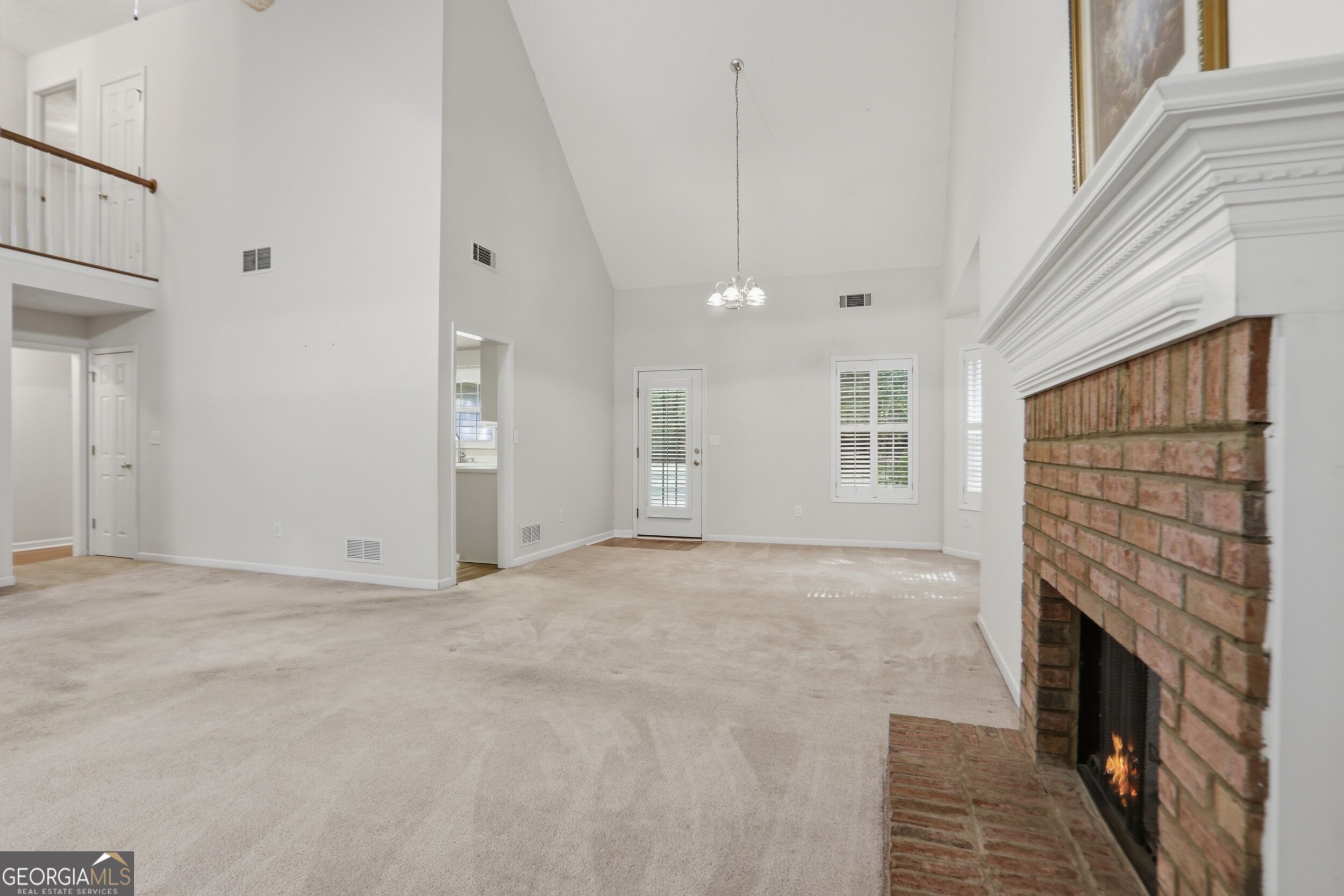 215 Eastwood Forest Property Photo 17