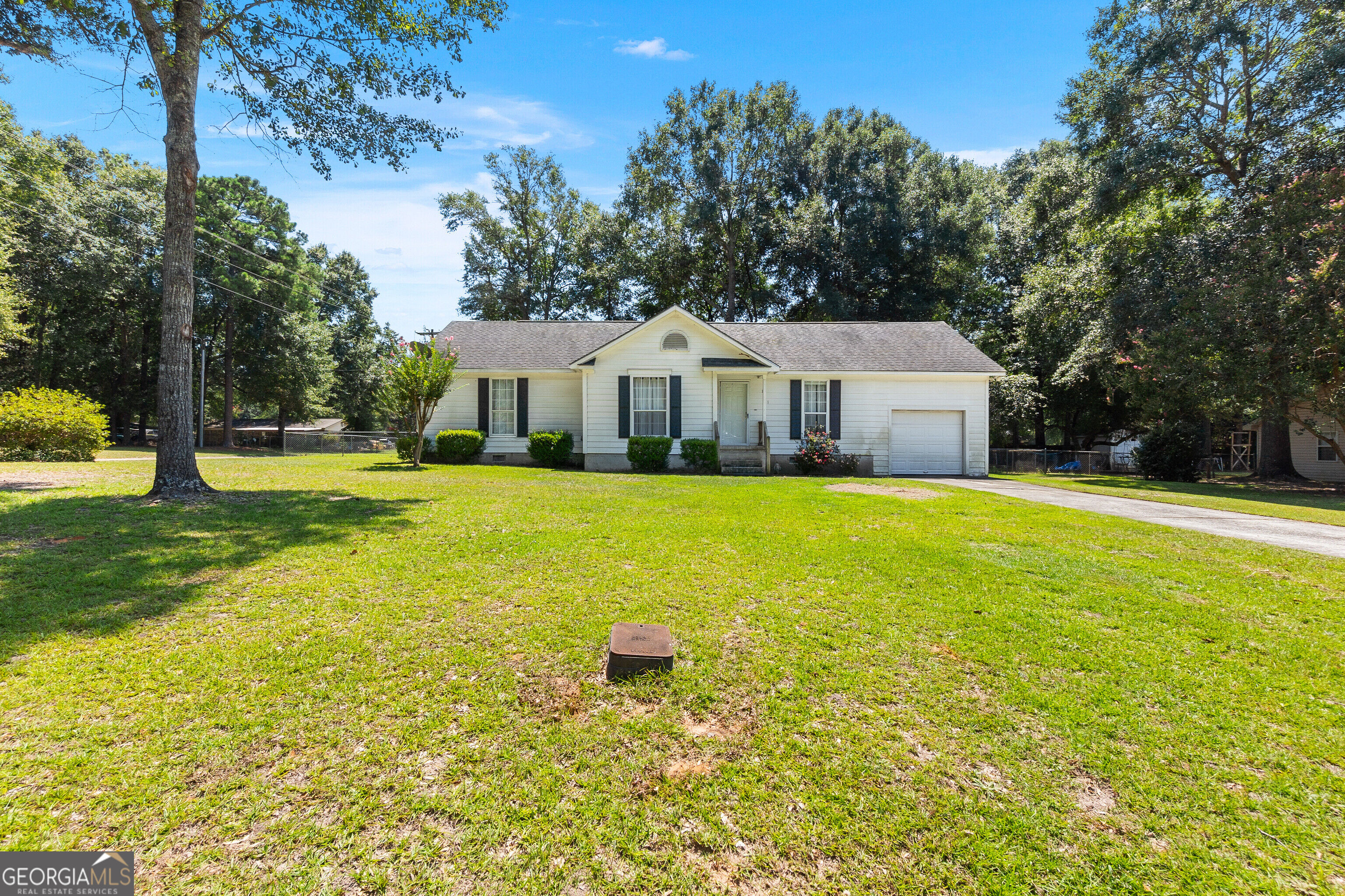 101 Addison Lane Property Photo 2
