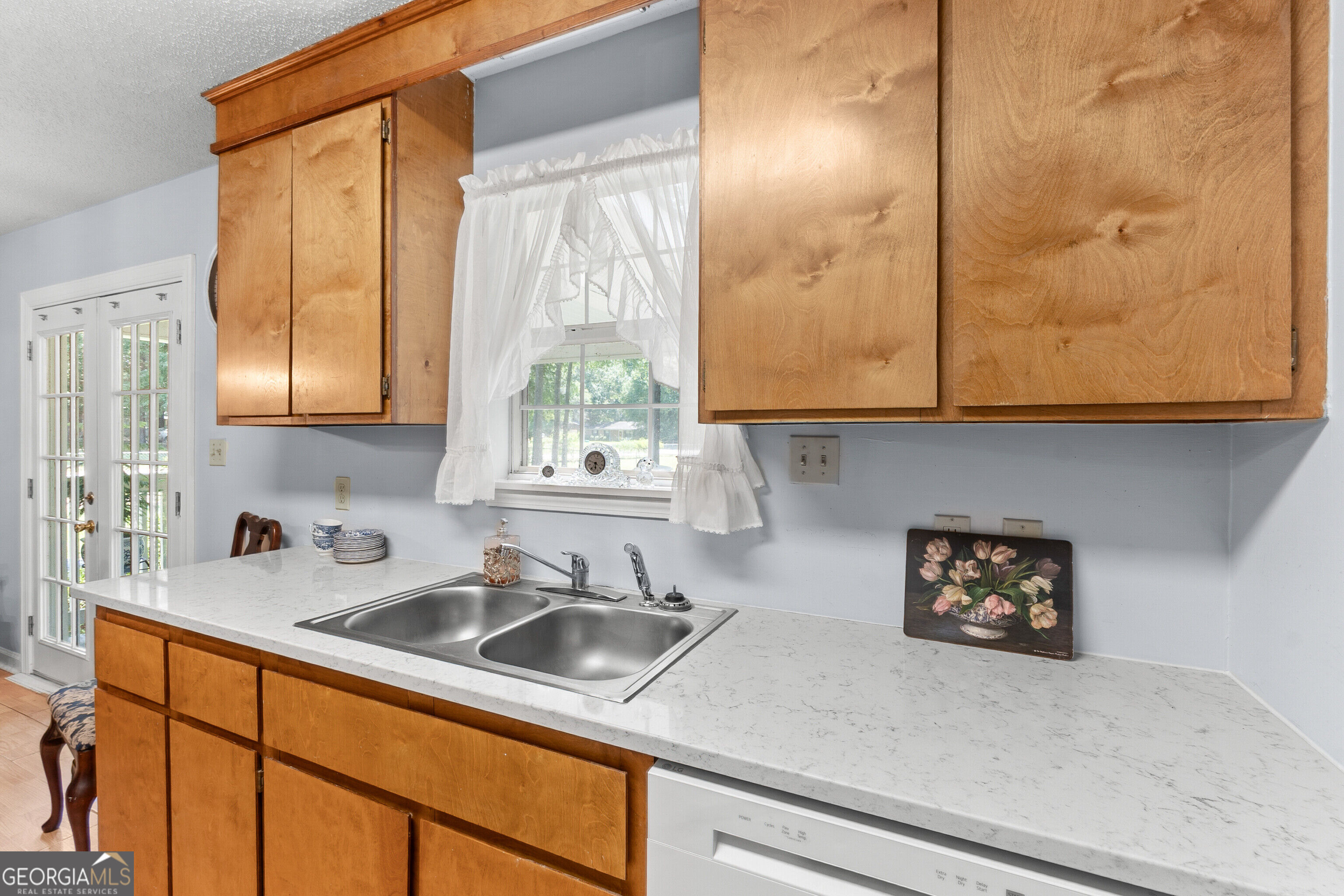 101 Addison Lane Property Photo 18