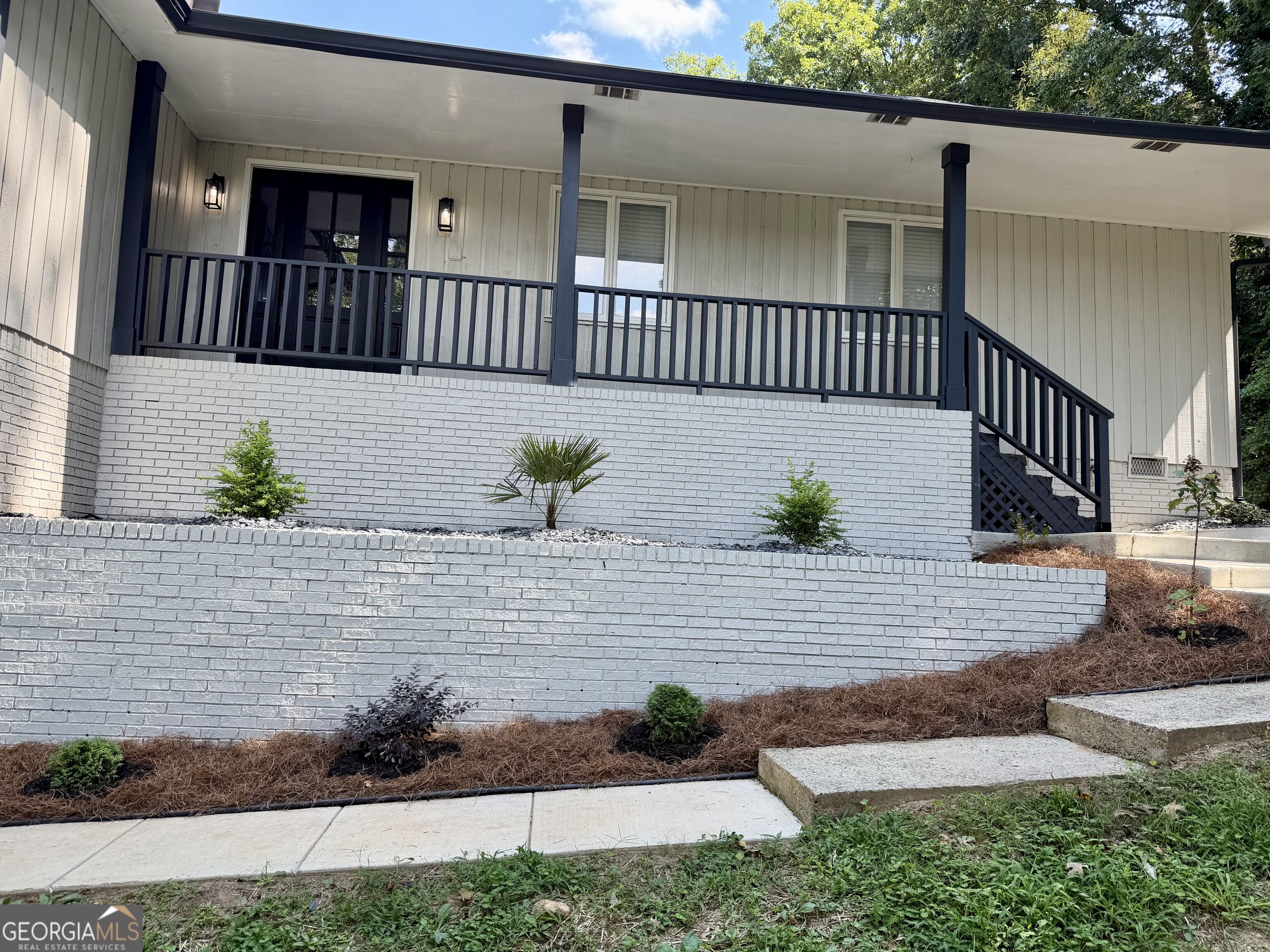 8986 Mandarin Drive Property Photo 6
