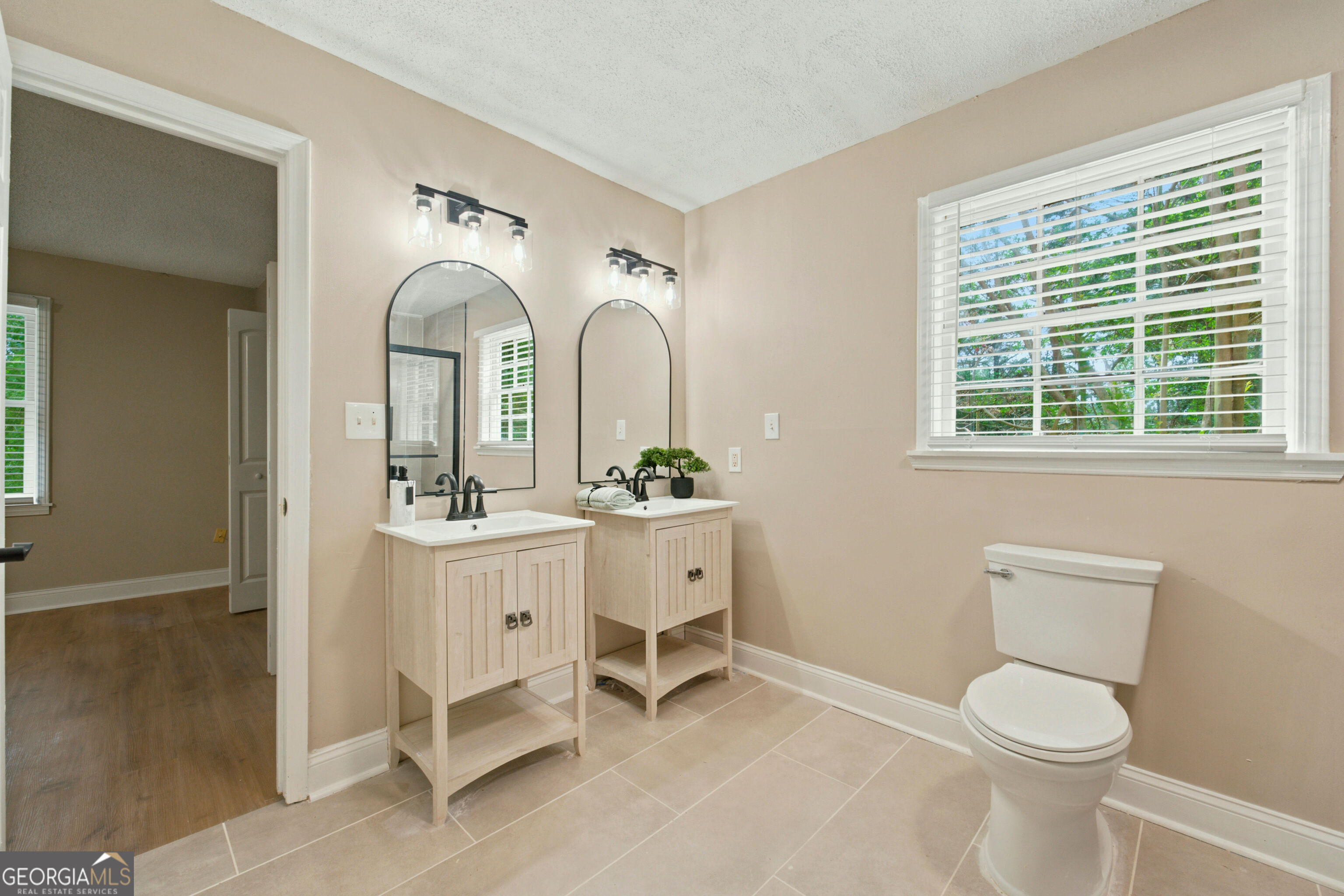 8986 Mandarin Drive Property Photo 17