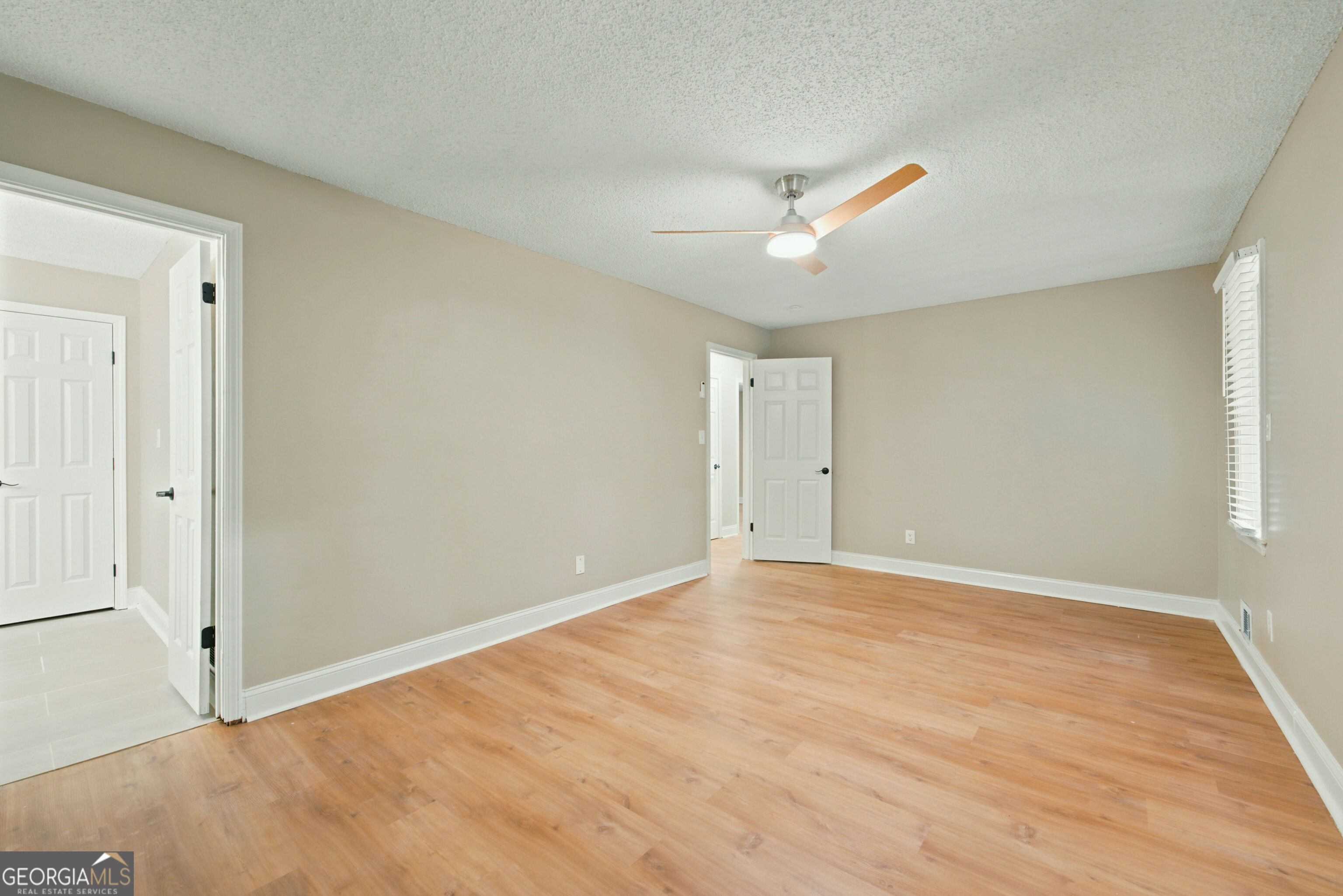 8986 Mandarin Drive Property Photo 18