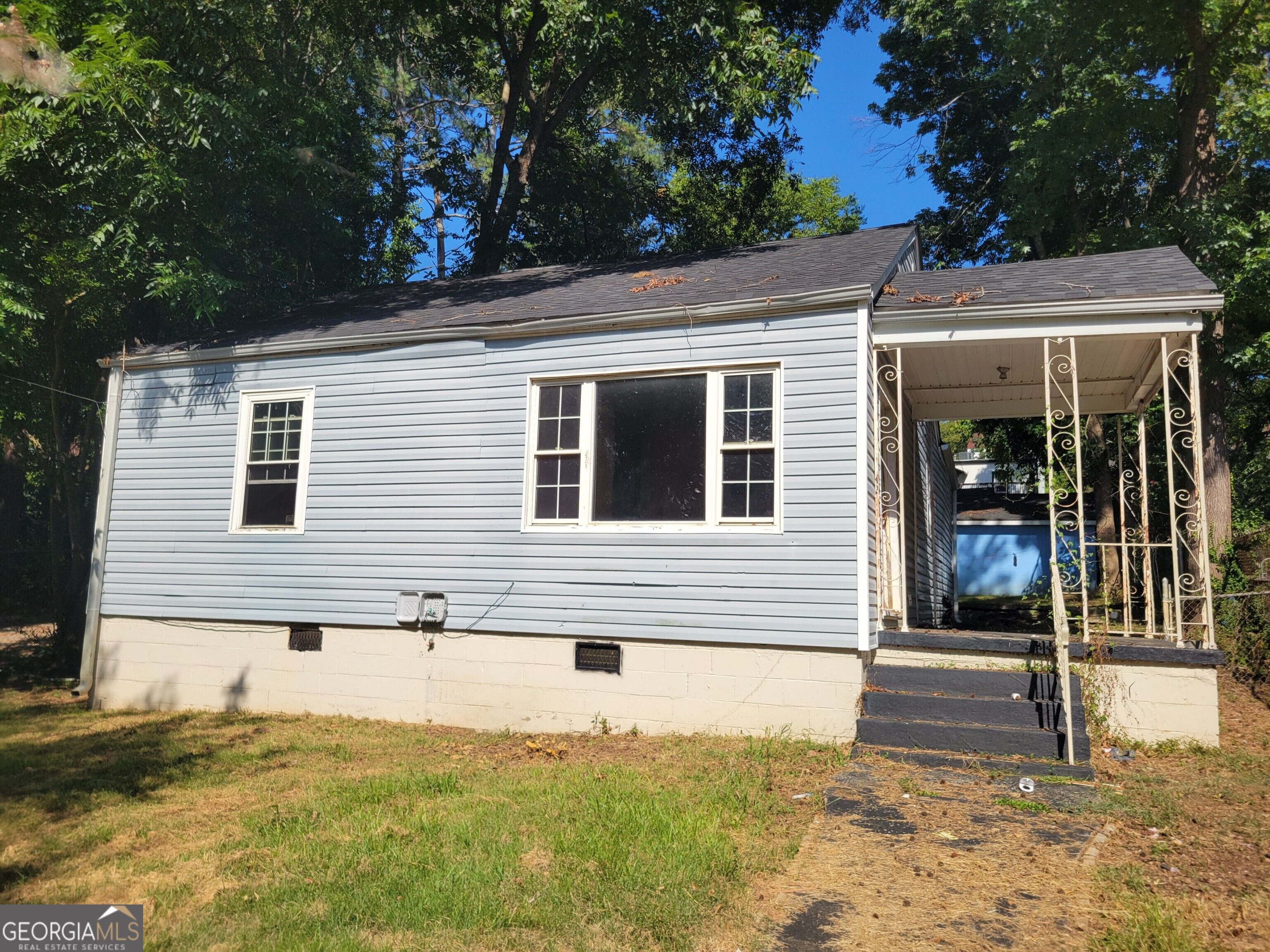 952 Walker Avenue Se Property Photo 1