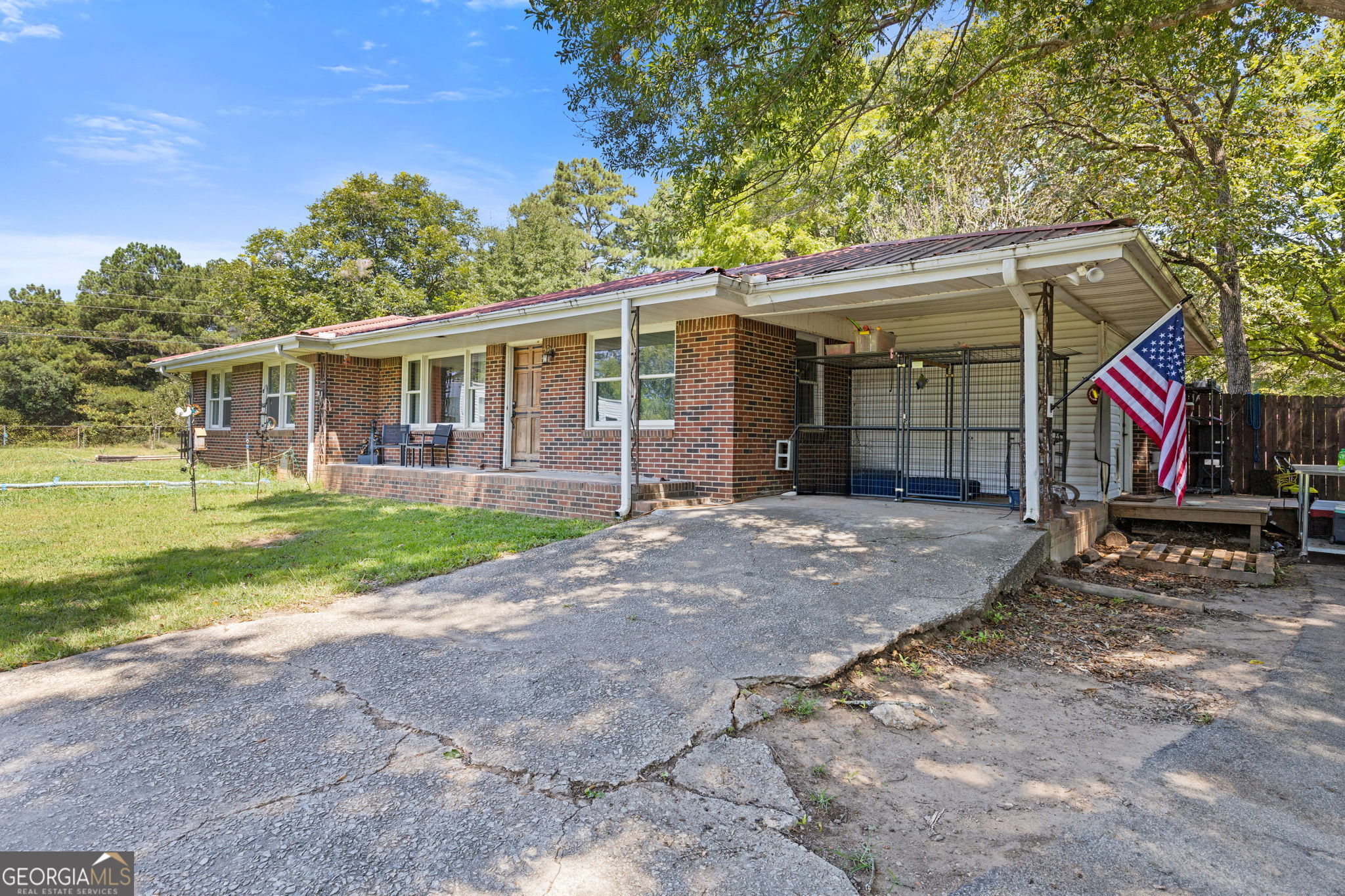 8274 Highway 166 Property Photo 1