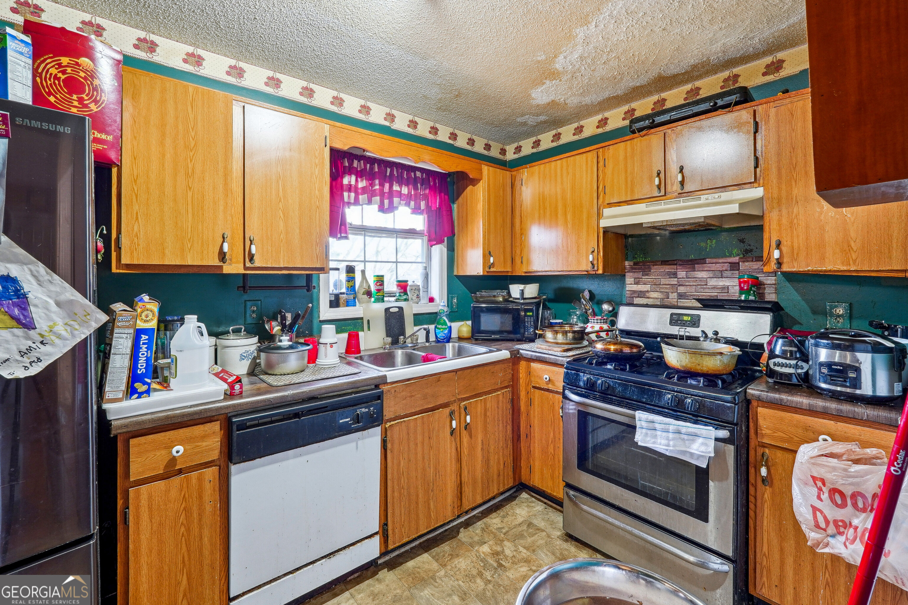 411 Ivy Crest Drive Property Photo 8