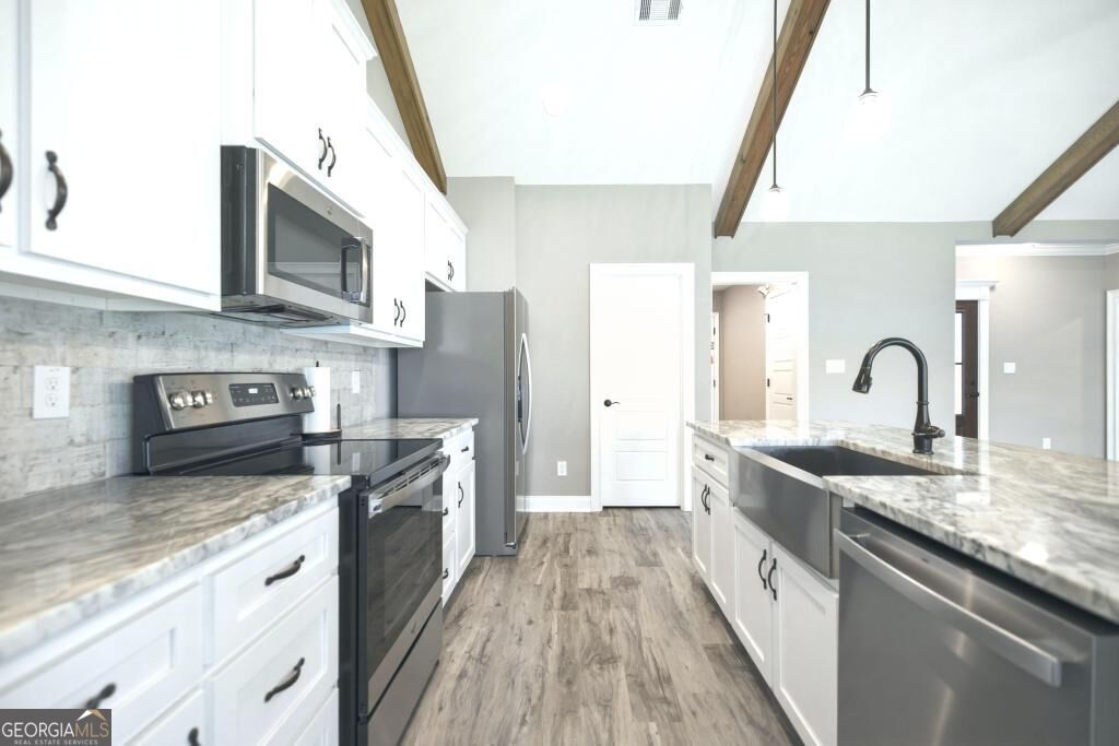 518 Edgarton Way Property Photo 12