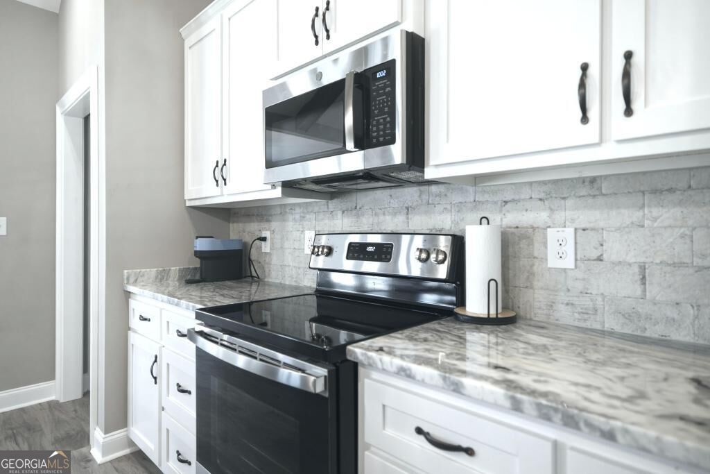 518 Edgarton Way Property Photo 13