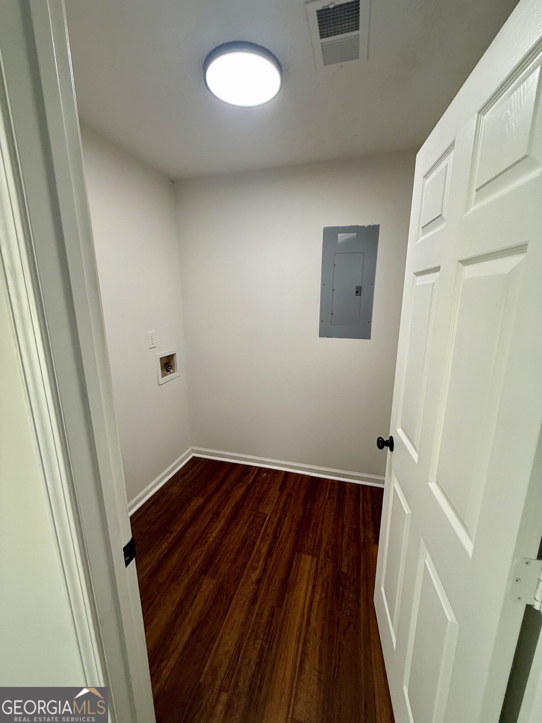 205 Willow Shoals Drive Property Photo 9