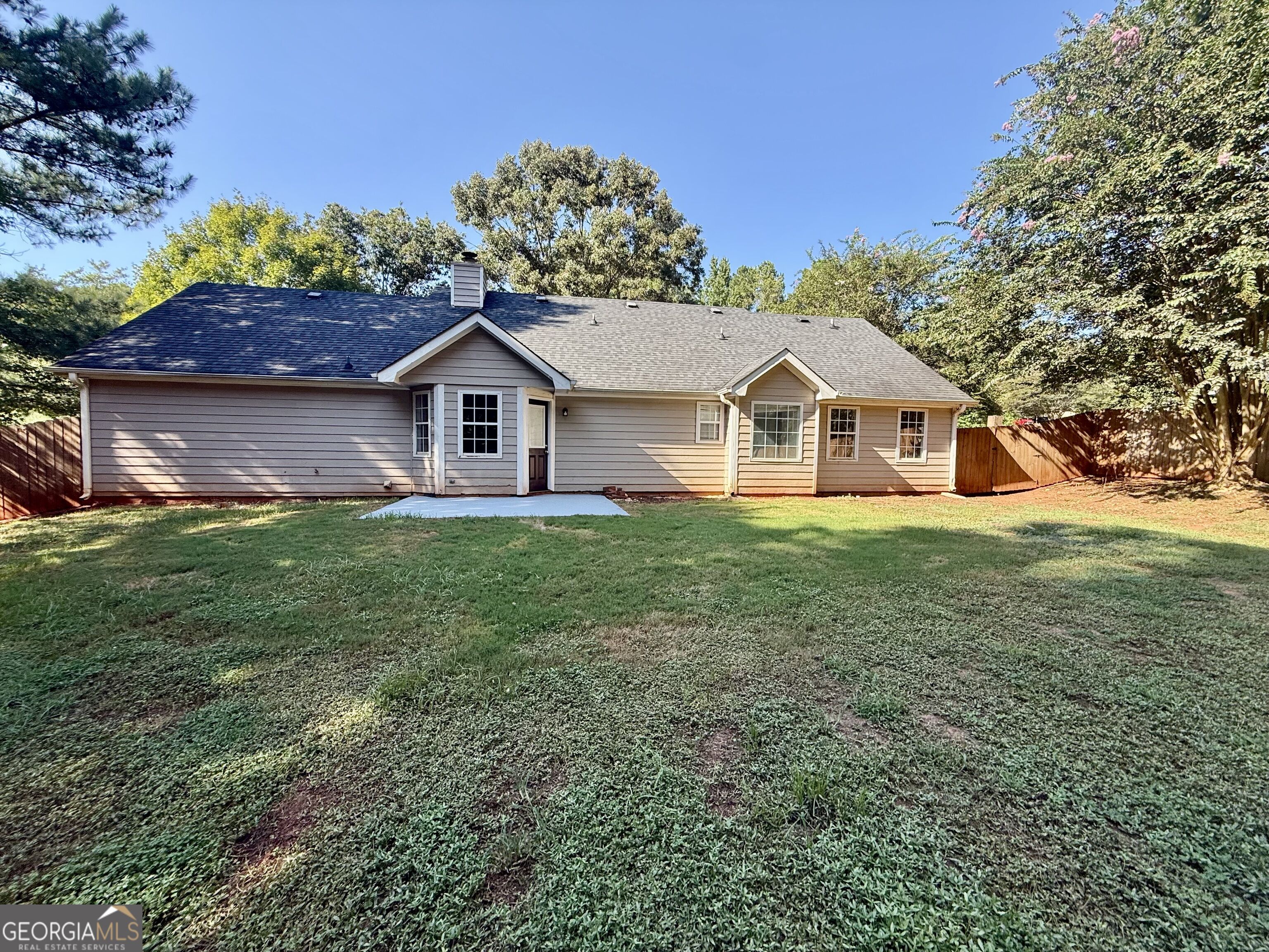 205 Willow Shoals Drive Property Photo 10